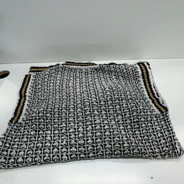 Other GUCCI V-Neck Sleeveless Knit Top-2507 Size M / US 6-8 / IT 42-44 - 6 Thumbnail