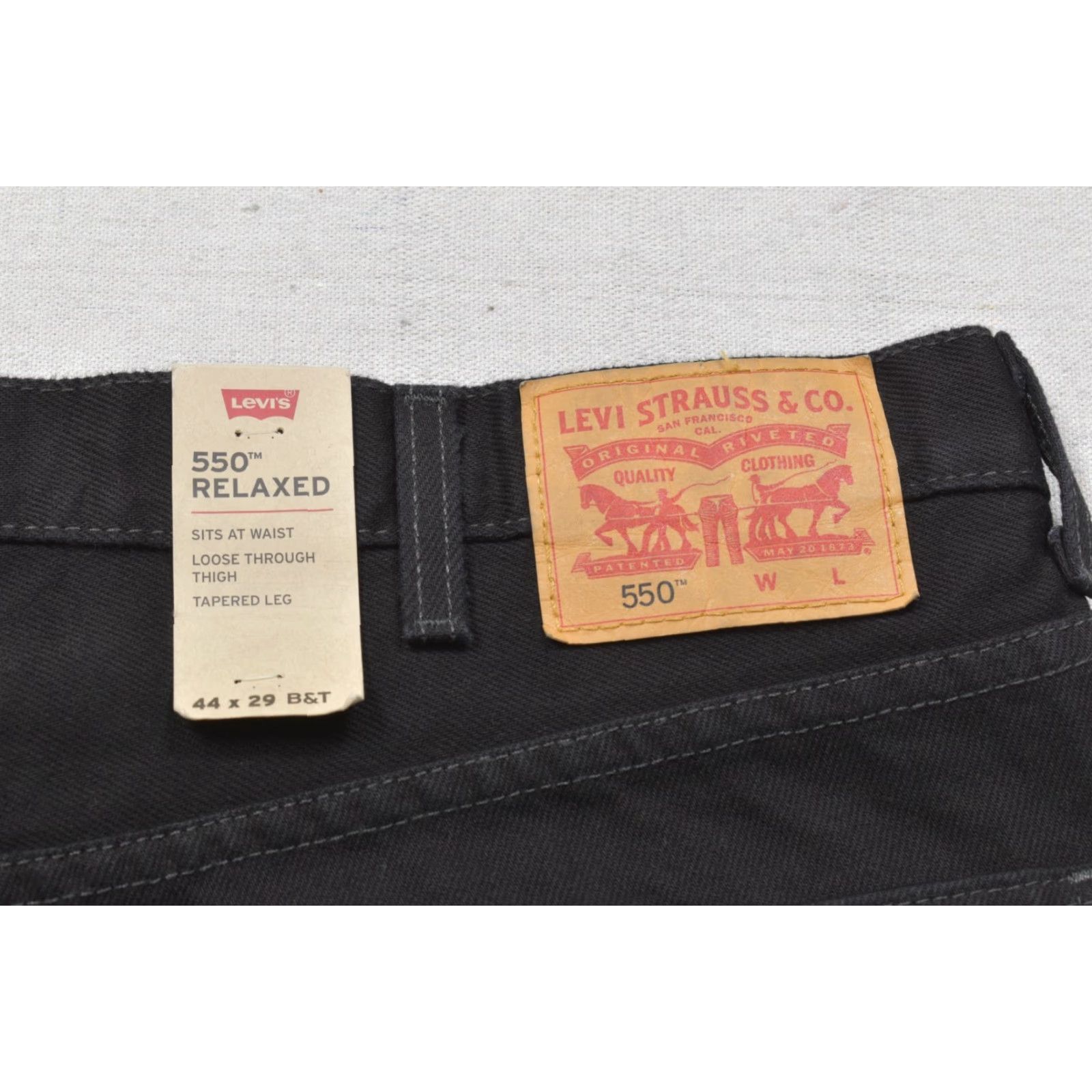 Levi's Levi's 550 Relaxed Fit Black Denim Jeans 44x29 Men Regular Cotton 5-Pocket NWT Size US 44 / EU 60 - 7 Thumbnail