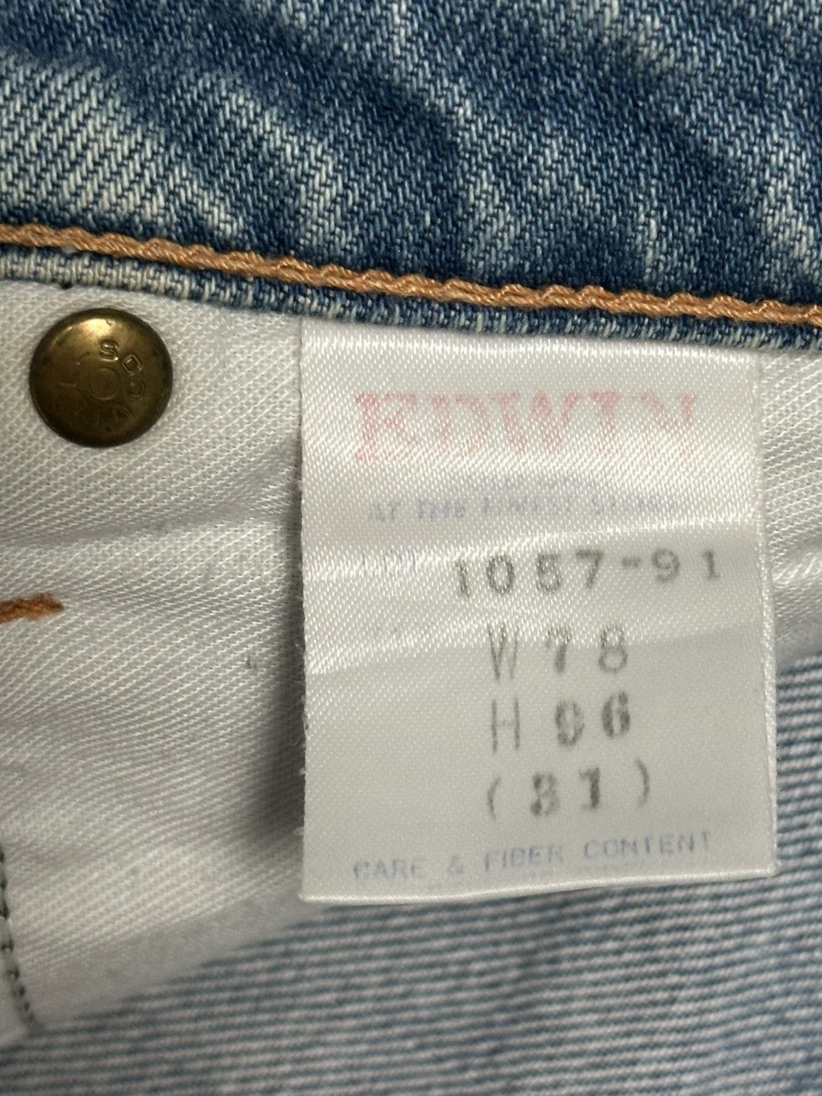 Edwin Vintage Edwin 90's Japan Denim Straight Jeans Light BlueWash Size US 30 / EU 46 - 12 Thumbnail