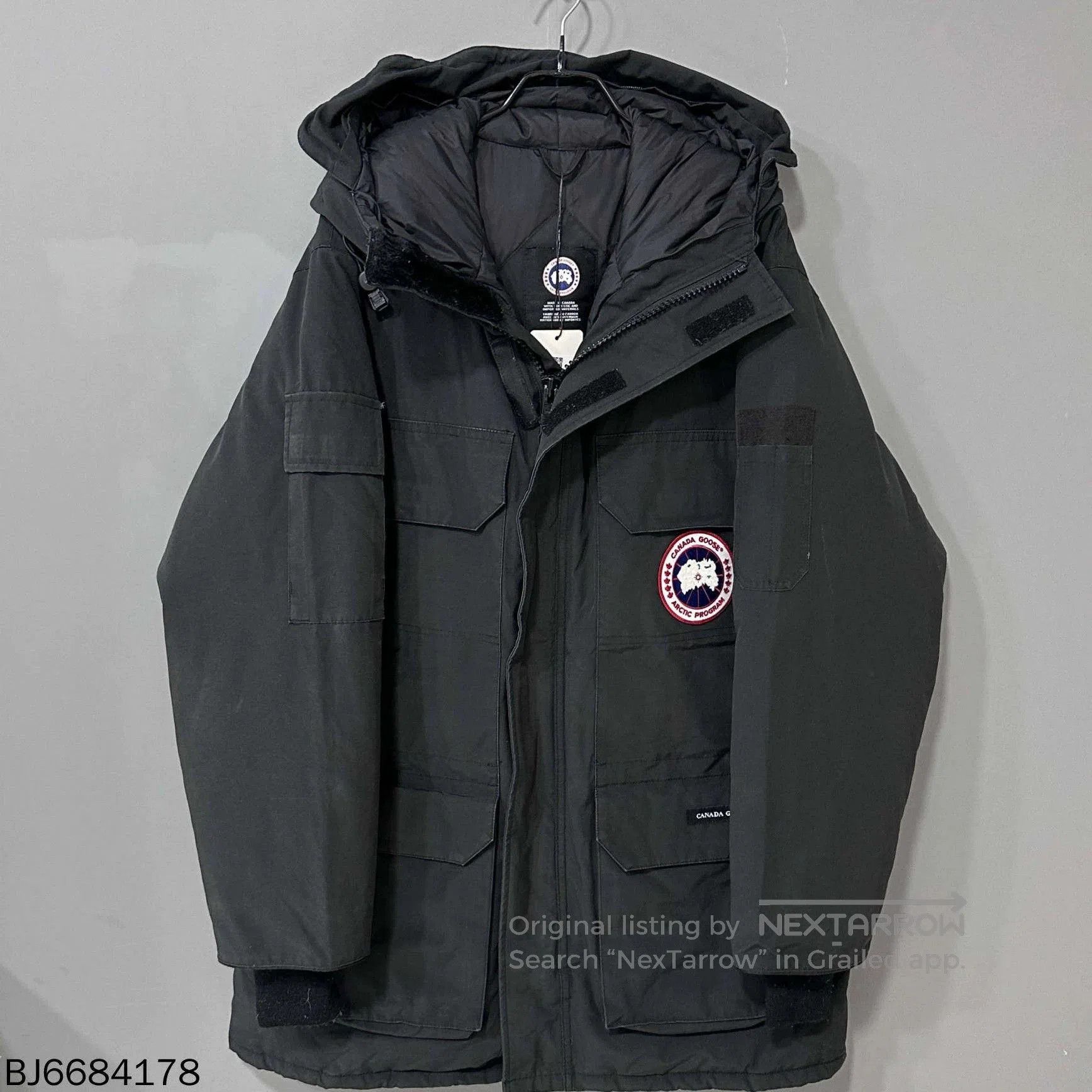 Canada Goose men's black expedition down jacket Canada Goose. Size US M / EU 48-50 / 2 - 1 Thumbnail