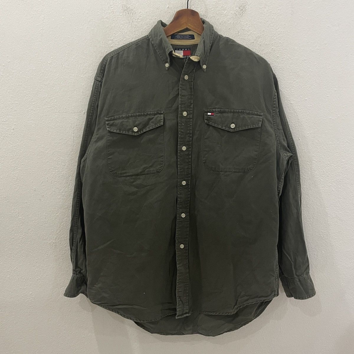 Tommy Hilfiger × Vintage Vintage Hilfiger Button Ups Tee Size US L / EU 52-54 / 3 - 1 Thumbnail