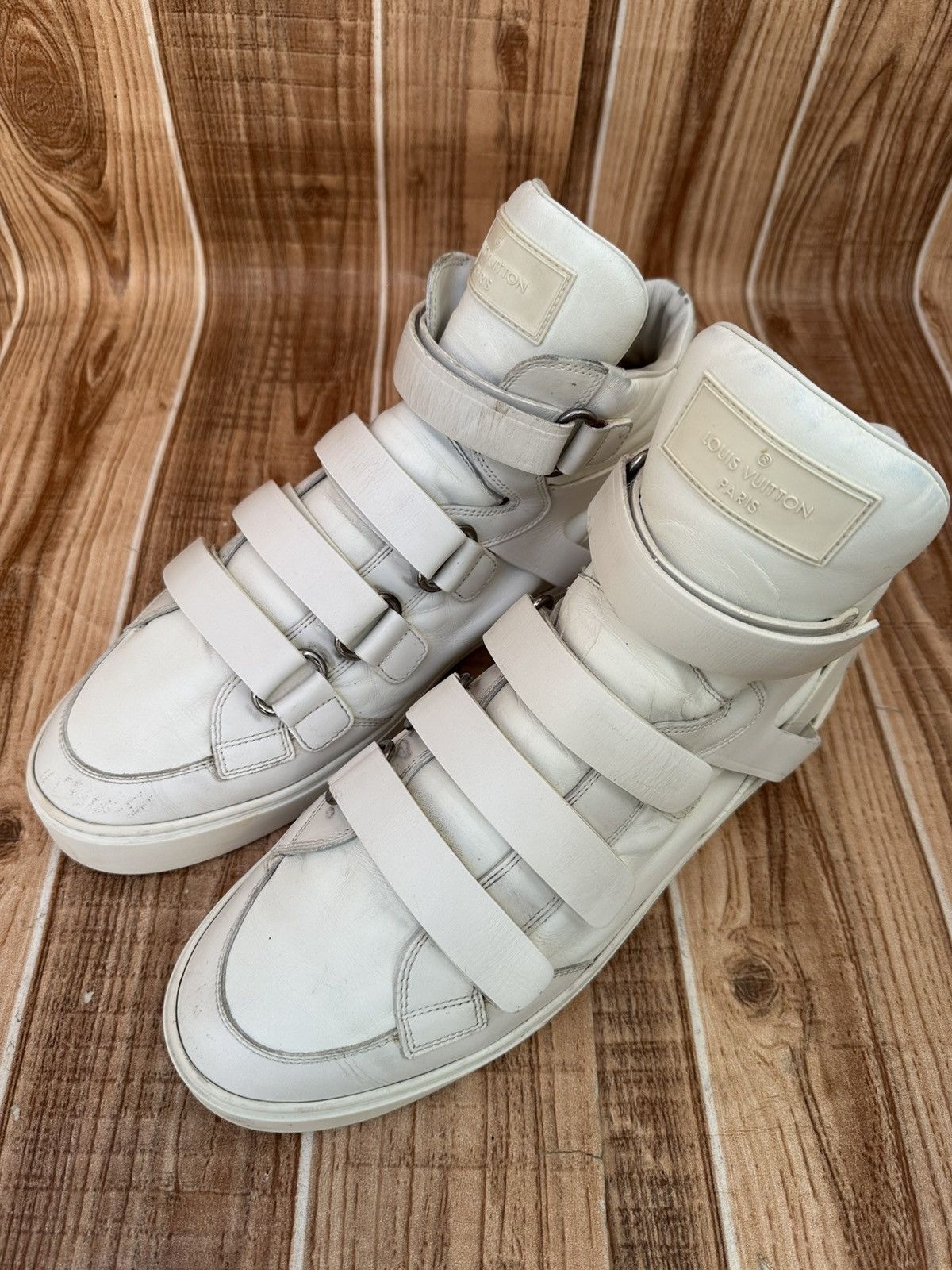 Louis Vuitton Louis Vuitton White Leather 4 Straps Boxing Sneaks Size US 11 / EU 44 - 2 Thumbnail