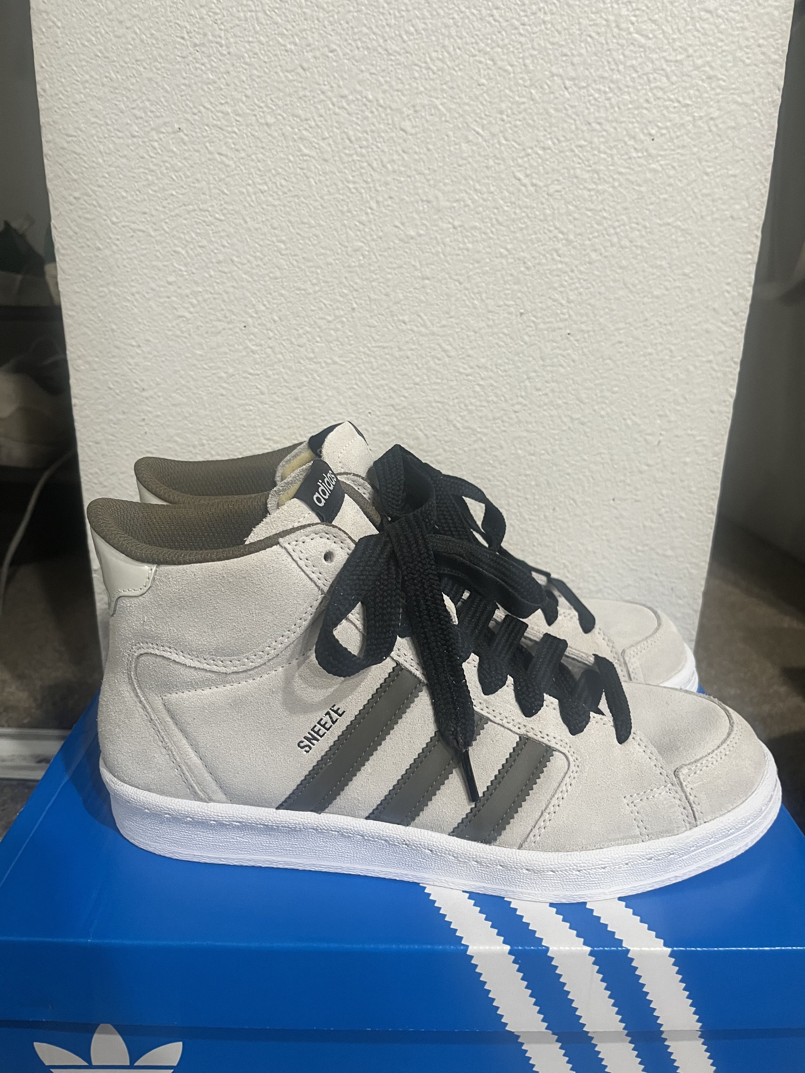 Adidas × Sneeze Magazine Adidas x Sneeze Mag Superskate Shoe Size US 8 / EU 41 - 3 Thumbnail