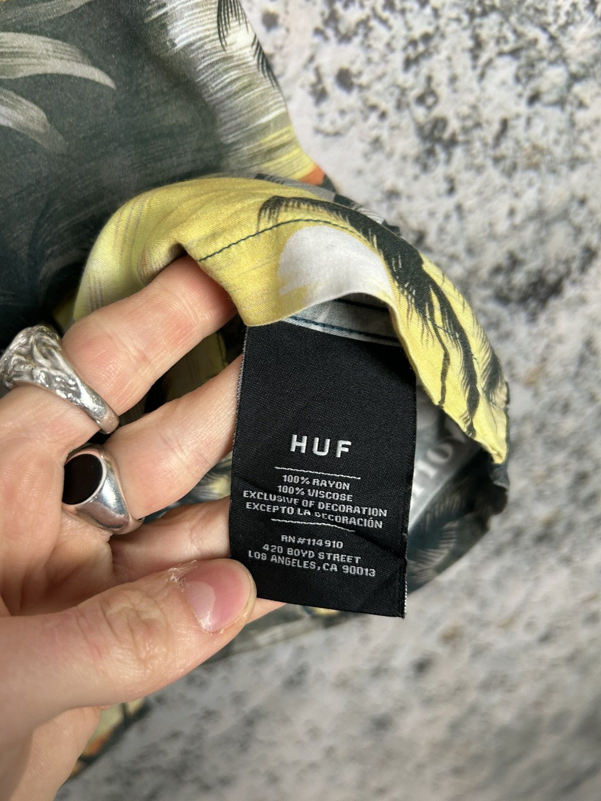 Huf Huf Worldwide Skateboarding Hawaiian Shirt Streetwear Size US M / EU 48-50 / 2 - 6 Thumbnail