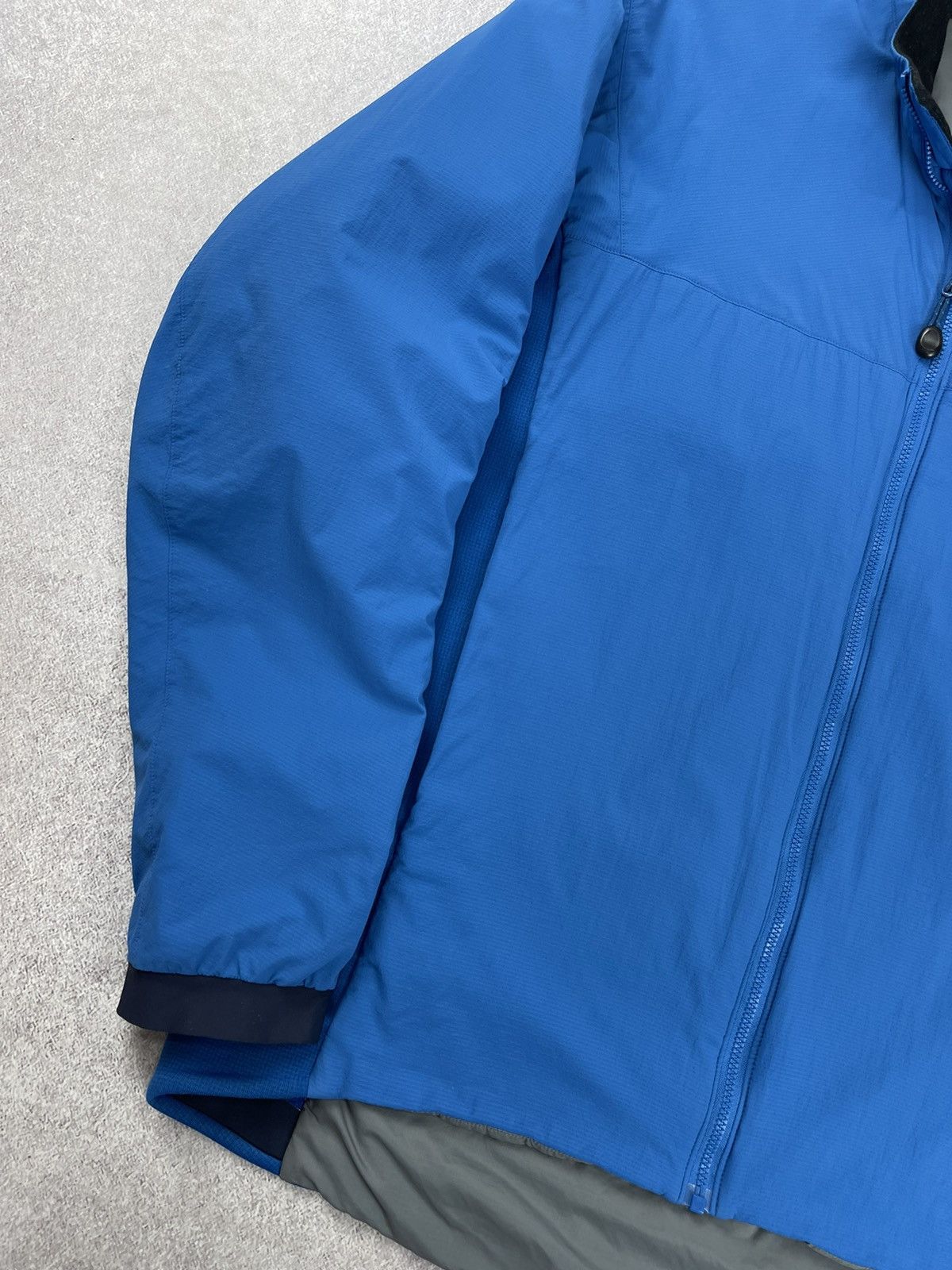 Arc'teryx Arc’teryx Light Jacket Blue Men’s Size L Size US L / EU 52-54 / 3 - 3 Thumbnail