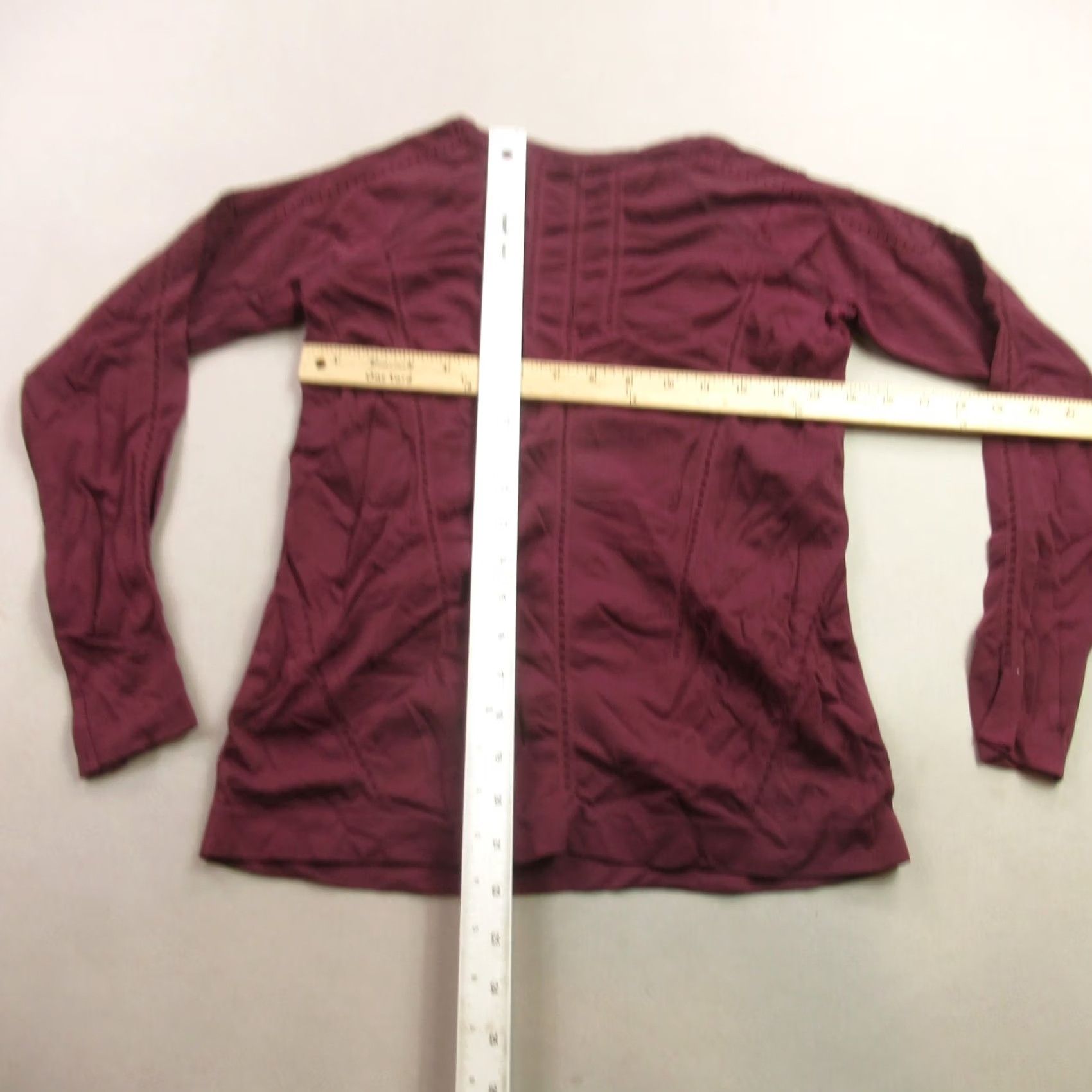Athleta Athleta Shirt Womens Long Sleeve Crew Neck Burgundy Outdoors Casual L Red Size L / US 10 / IT 46 - 7 Thumbnail