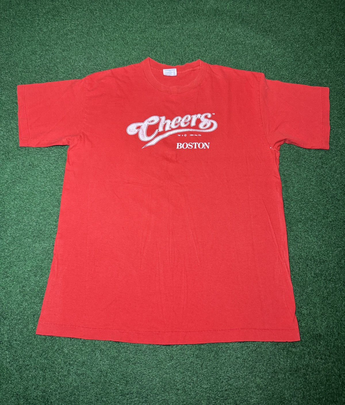 Vintage Cheers Boston Vintage 90s Red XL Graphic T Shirt 23x30 Retro Size US XL / EU 56 / 4 - 1 Thumbnail