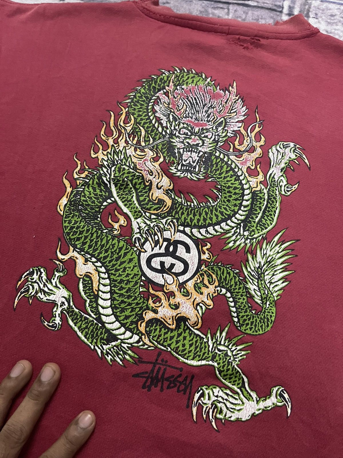 Stussy 90s STUSSY DRAGON BIG LOGO SWEATSHIRT DISTRESSED FADED RARE Size US M / EU 48-50 / 2 - 7 Thumbnail