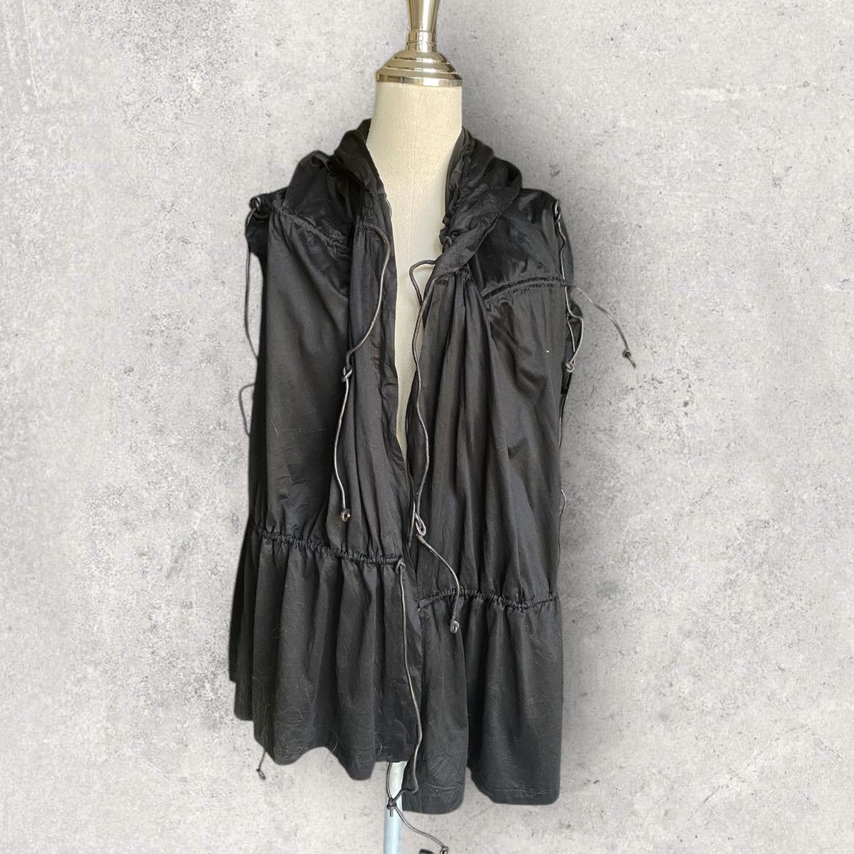 Vintage Vintage 90’s Yohji Yamamoto Leather Shrunken Cotton Vest Size S / US 4 / IT 40 - 1 Thumbnail