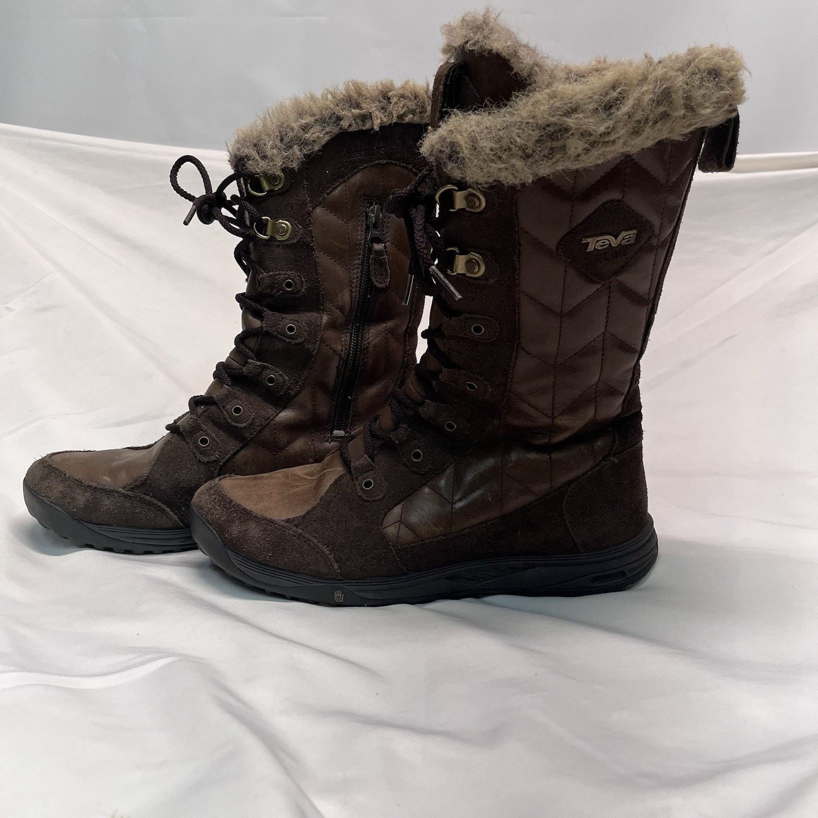 Teva Lenawee Leather Waterproof Tall Womens Winter Boots Size US 7.5 / IT 37.5 - 1 Thumbnail