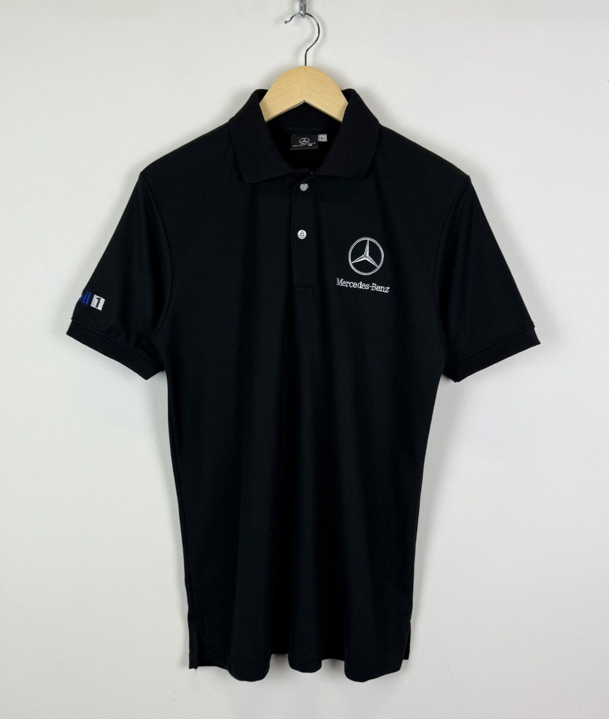 Mercedes-Benz Vintage Mercedes-Benz Mobil 1 Formula One Racing Polo Shirt Size US L / EU 52-54 / 3 - 4 Thumbnail