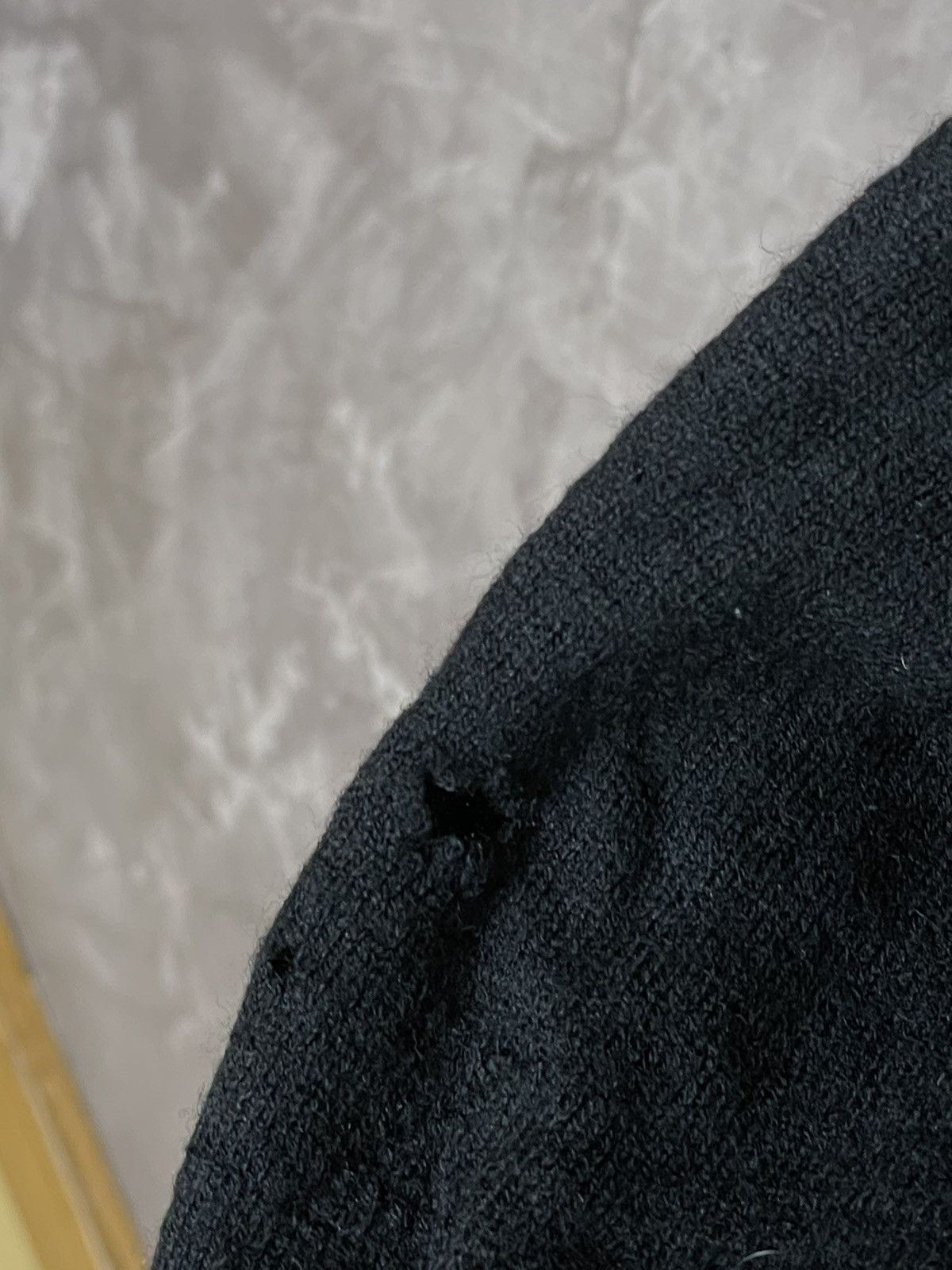 Zadig & Voltaire Zadig & Voltaire Y2K Cashmere Hype Distressed Sweater Size L / US 10 / IT 46 - 12 Thumbnail