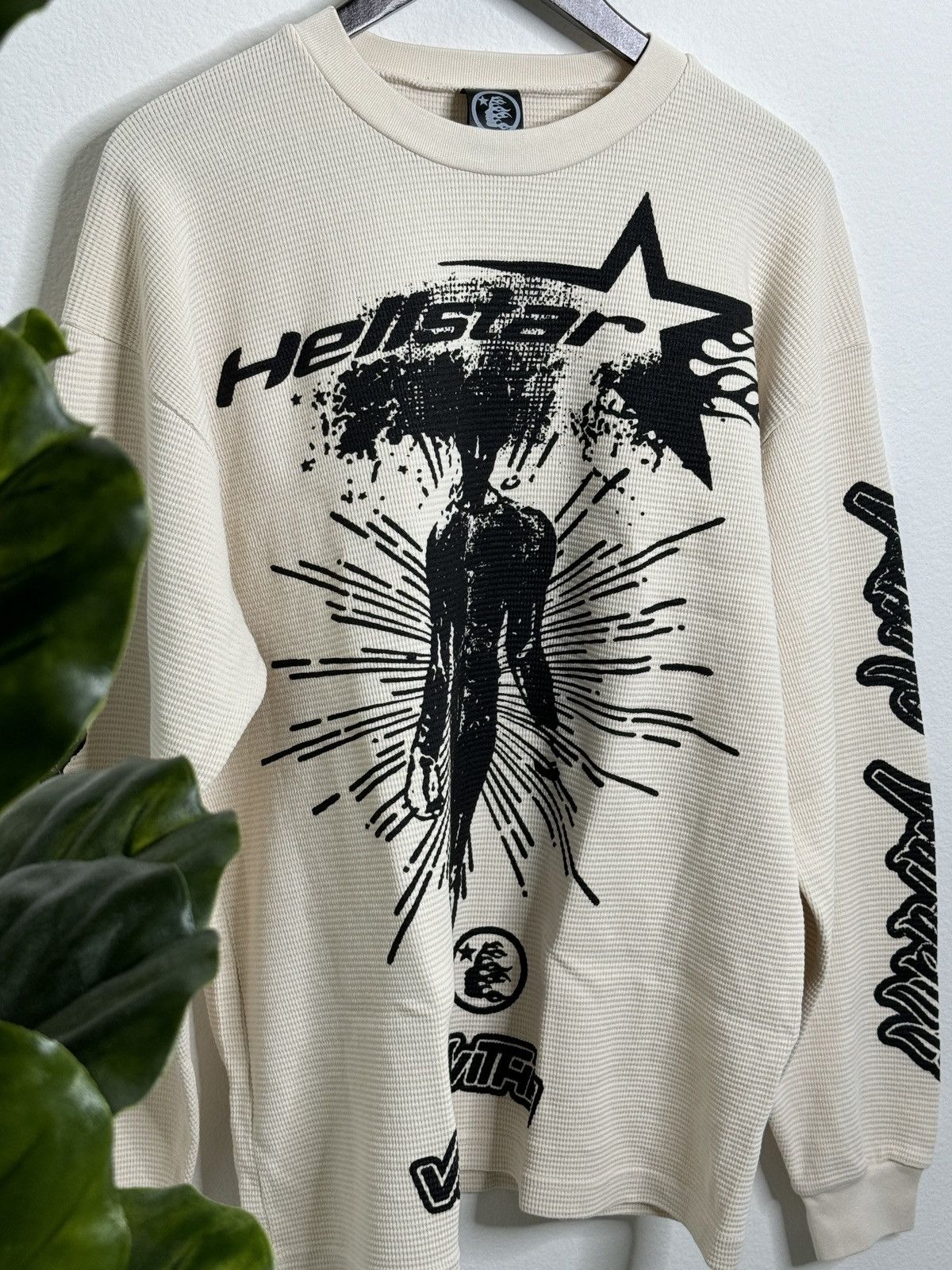 Hellstar Studios Victory Thermal | Grailed