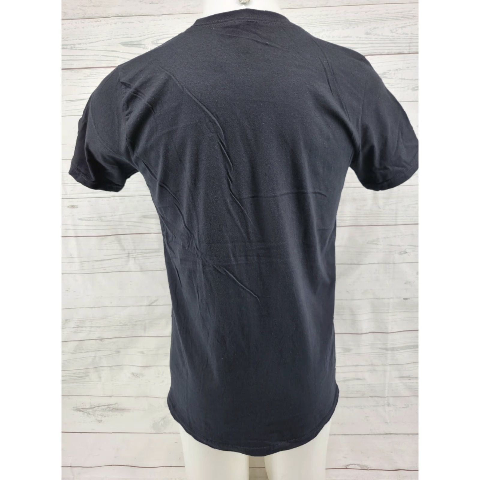 Gildan AC/DC For Those About to Rock Black Mens REPRINT T-Shirt Size Medium Size US M / EU 48-50 / 2 - 6 Thumbnail
