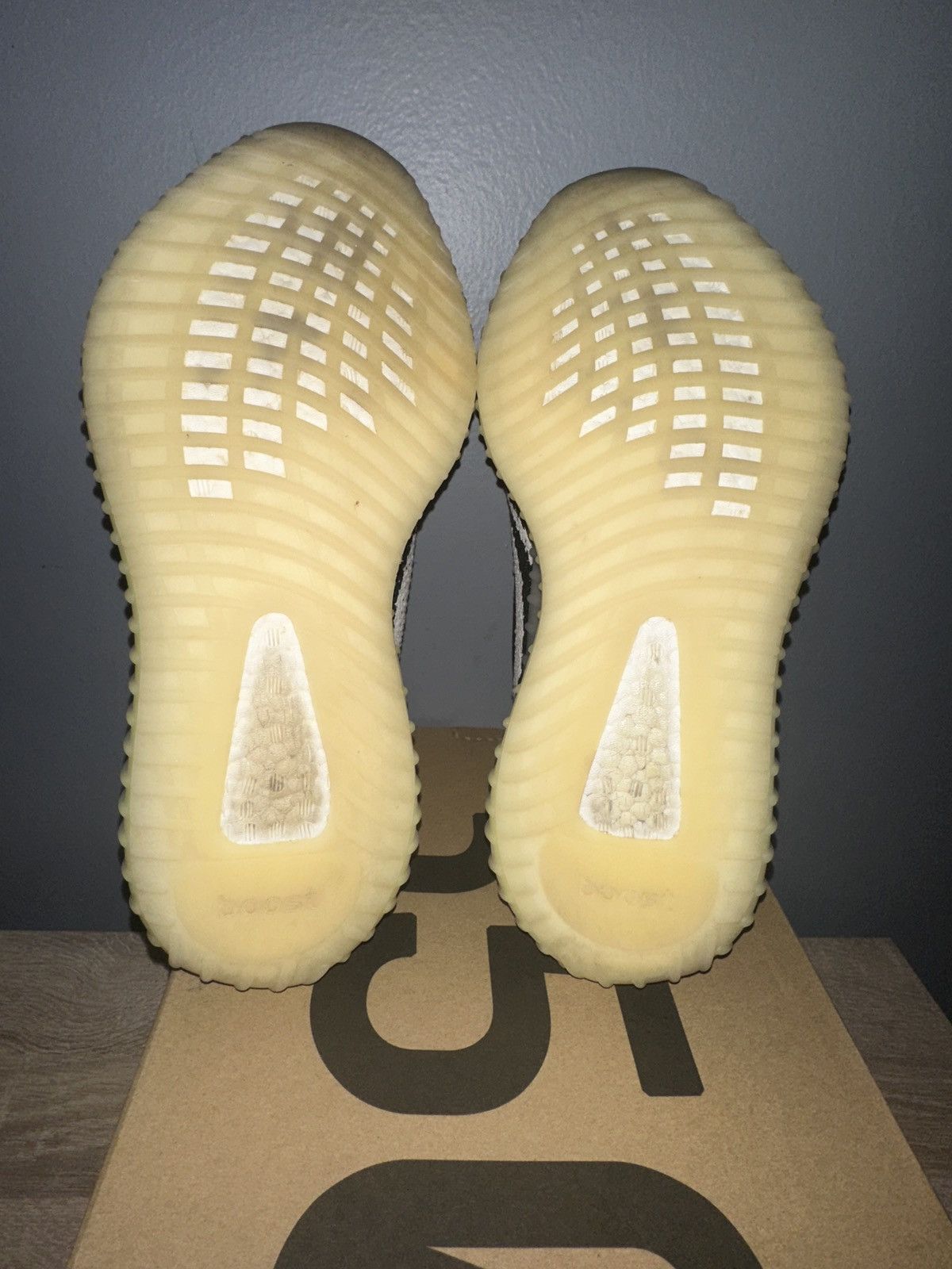 Adidas × Kanye West × Yeezy Yeezy 350 zebra Size US 10.5 / EU 43-44 - 7 Thumbnail