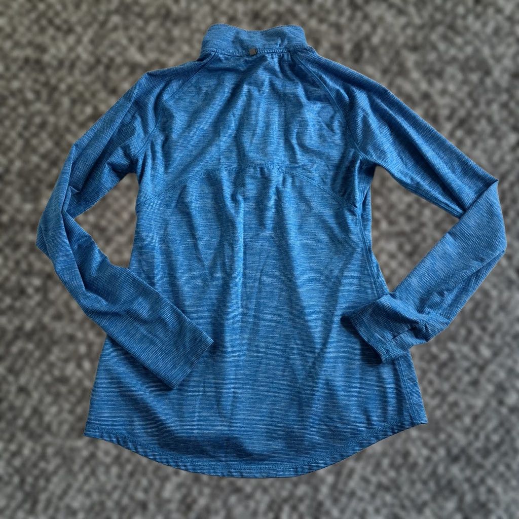 Champion Womens Champion Duo Dry Blue Quarter Zip Pull Over XS Running Training Shirt Size XS / US 0-2 / IT 36-38 - 1 Thumbnail