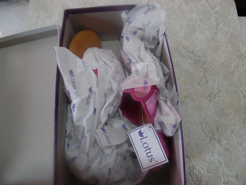 Warren Lotas Lotus Pink Sandel for women's size 4UK Size US 6 / IT 36 - 1 Thumbnail