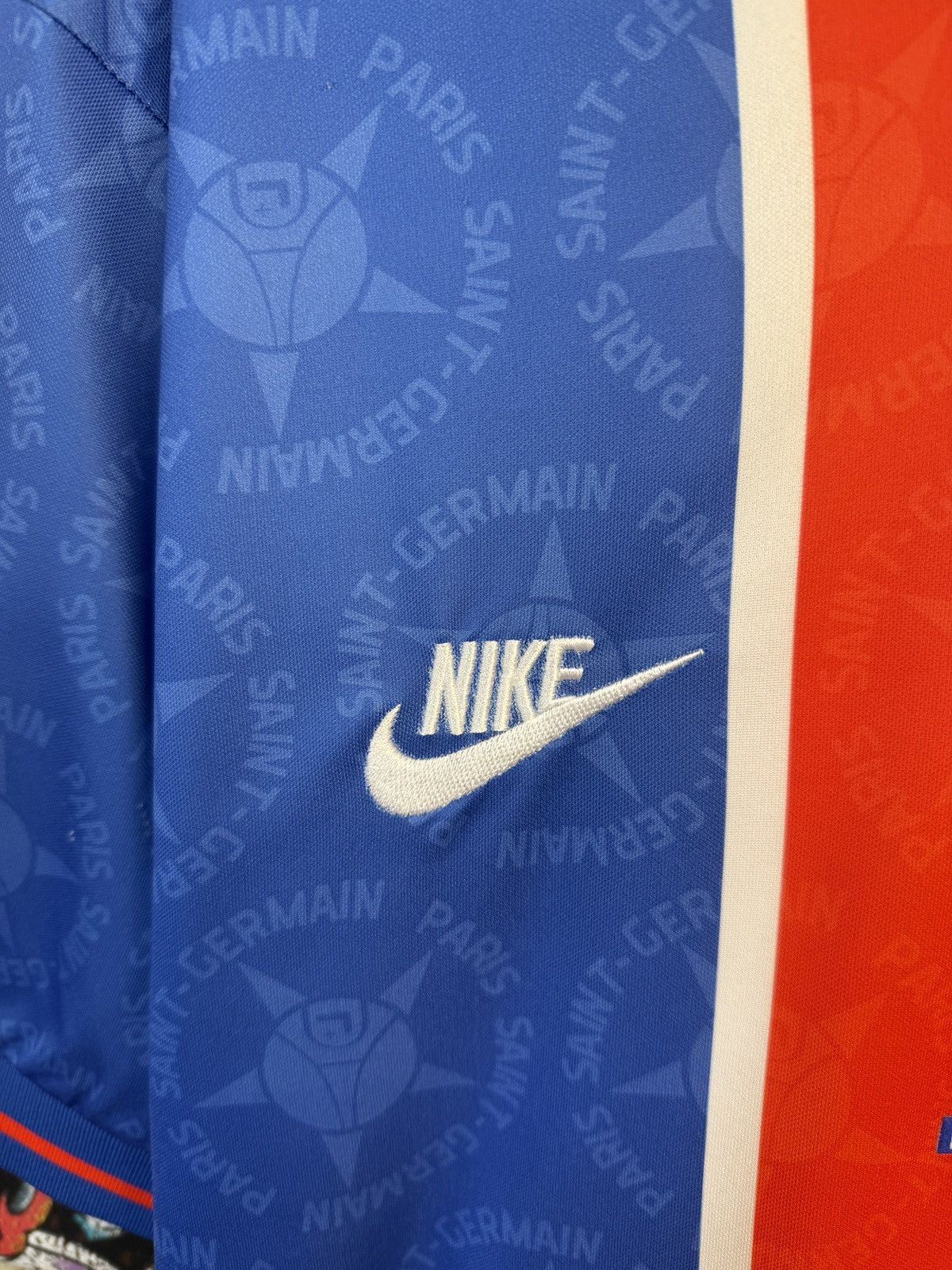 Nike Paris Saint-Germain home jersey shirt PSG tee Size US XL / EU 56 / 4 - 5 Thumbnail