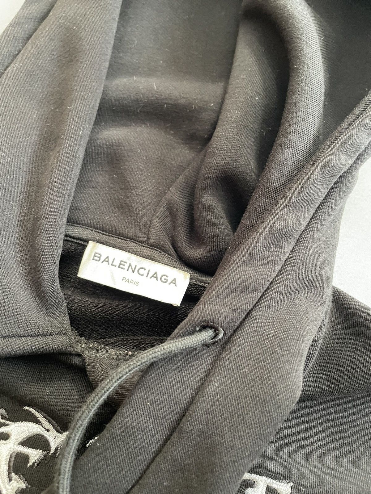 Balenciaga Balenciaga 2017 Femme Fatale Hoodie Size XS / US 0-2 / IT 36-38 - 8 Thumbnail