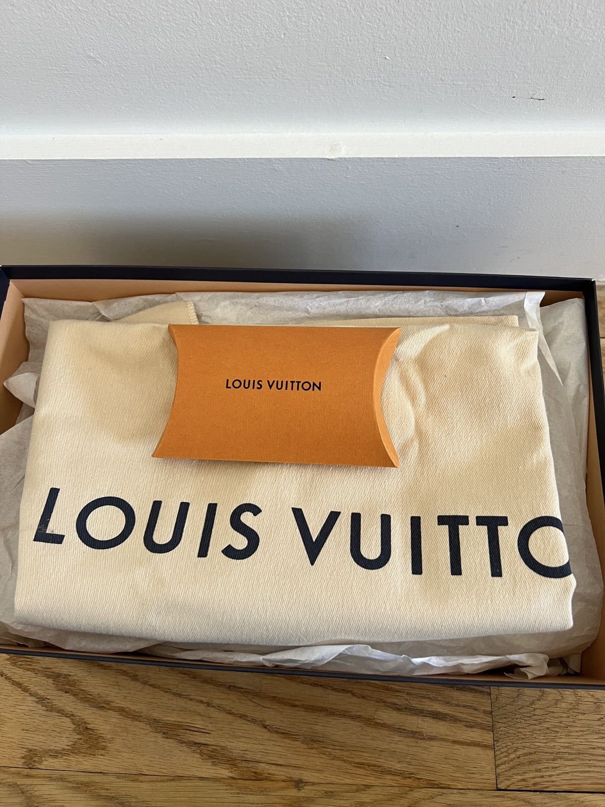 Louis Vuitton Luxembourg sneaker Size US 6 / EU 39 - 10 Thumbnail