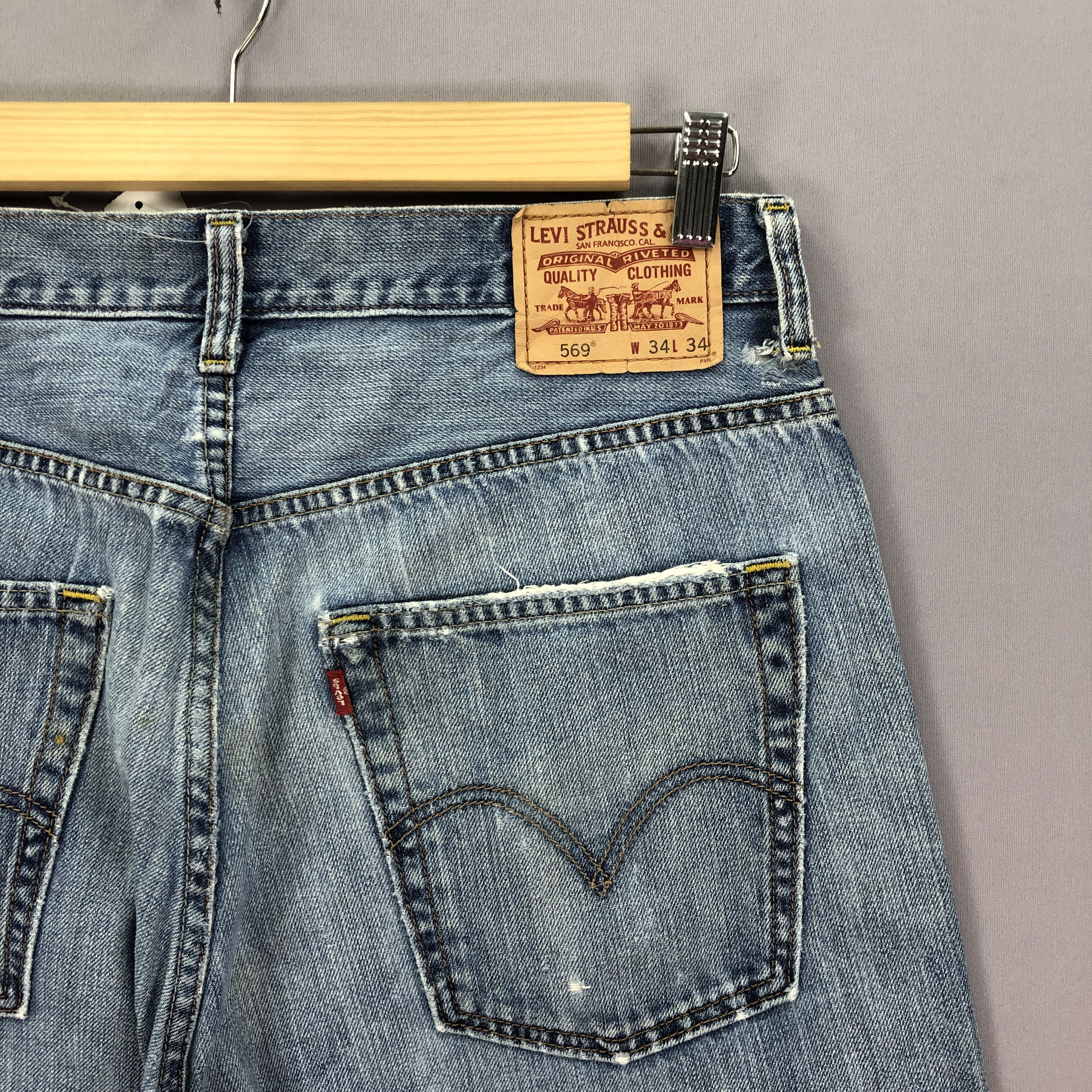 Levi's Vintage Y2K Levis 569 Baggy Jeans Faded Light Wash Denim Size US 32 / EU 48 - 5 Thumbnail