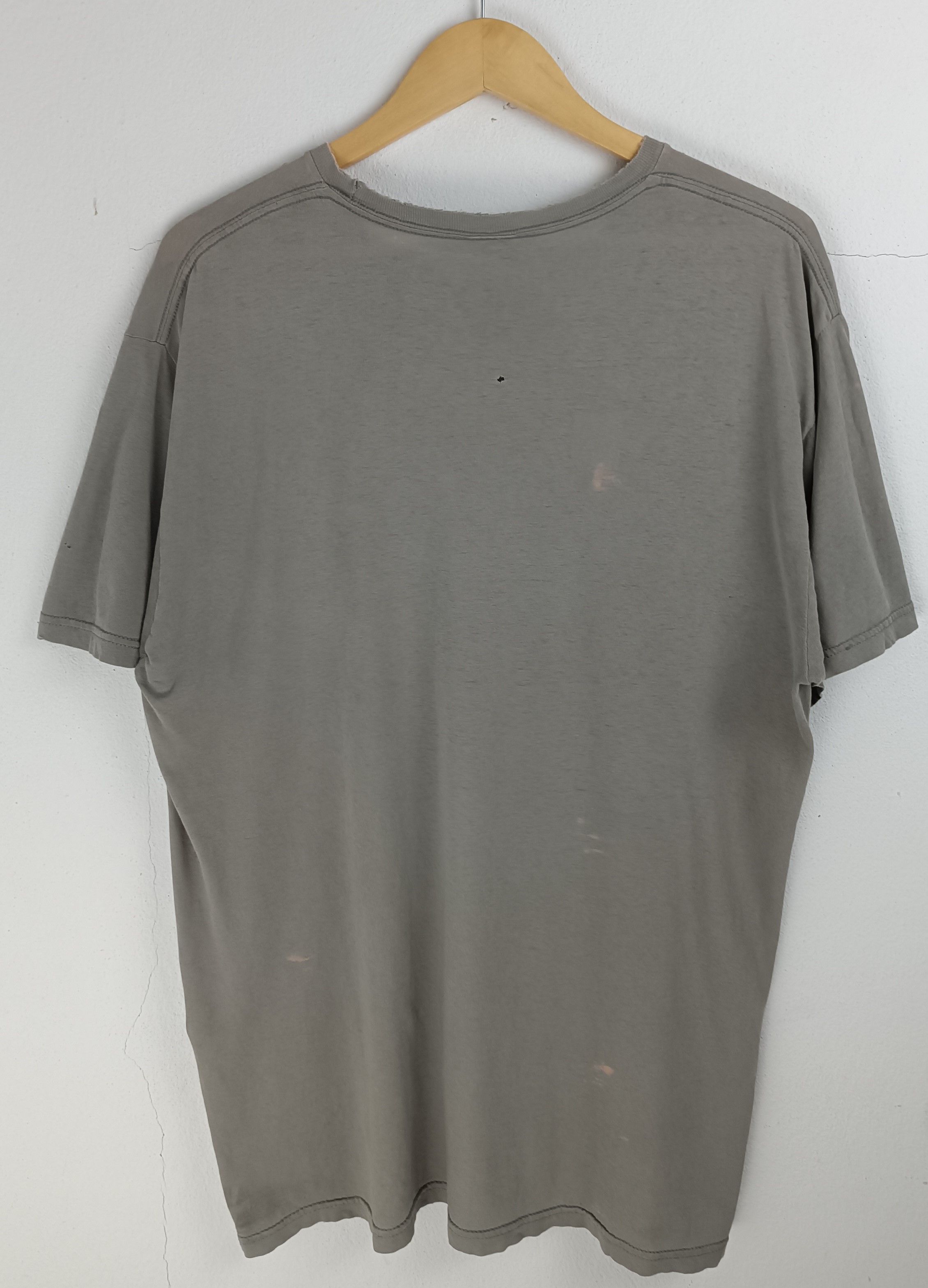 Band Tees THRASHED FADED VINTAGE Y2K WHITECHAPEL METAL lorna acacia Size US XL / EU 56 / 4 - 4 Thumbnail