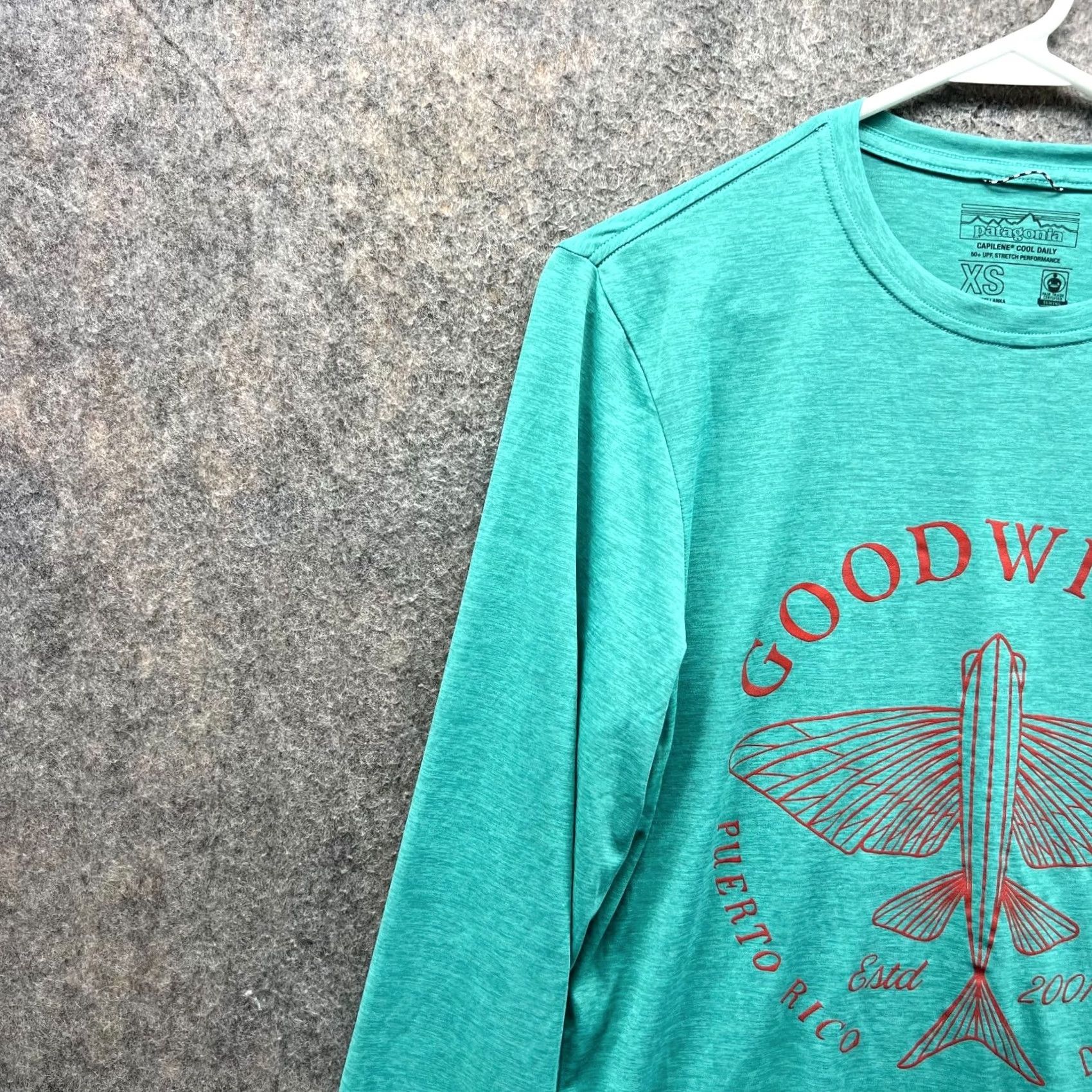 Patagonia VINTAGE Patagonia Shirt Women XS Teal Blue Long Sleeve Crew Neck Solid All Seasons Spring Summer Winter Womens XS Blue Patagonia Shirt Size XS / US 0-2 / IT 36-38 - 7 Thumbnail