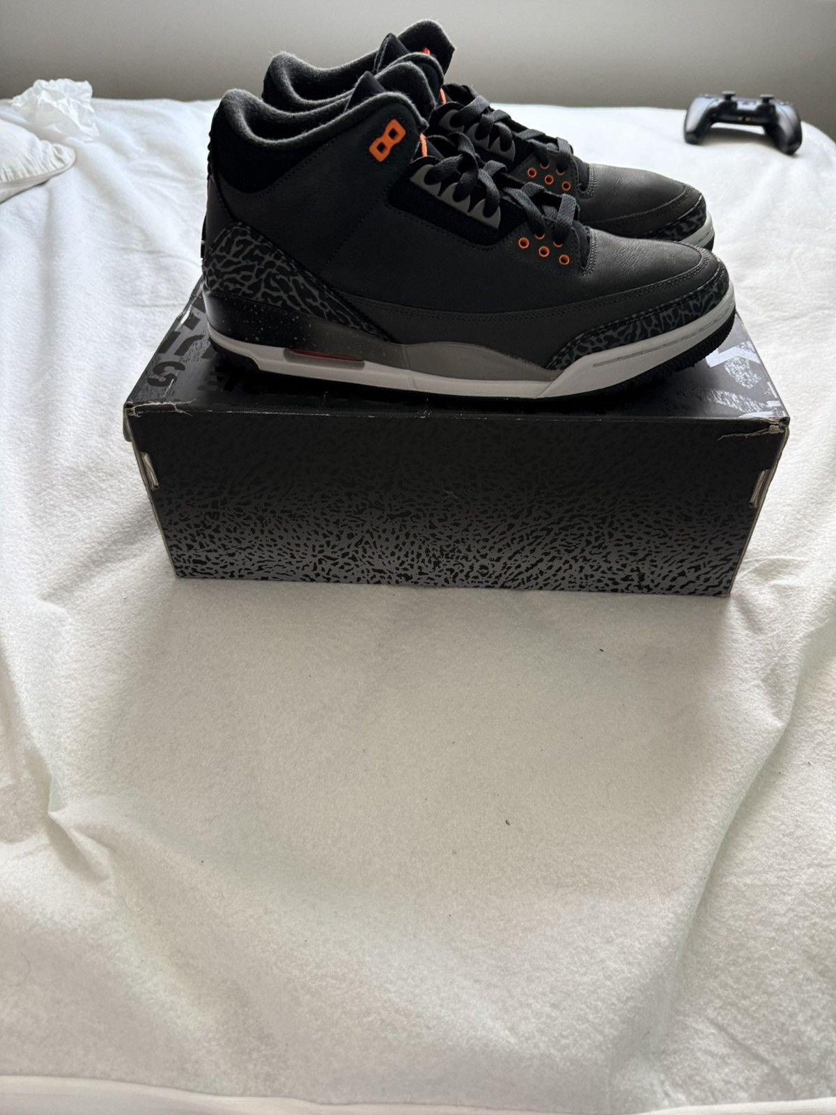 Jordan Brand Jordan 3 fear 2023 Size US 10.5 / EU 43-44 - 2 Thumbnail