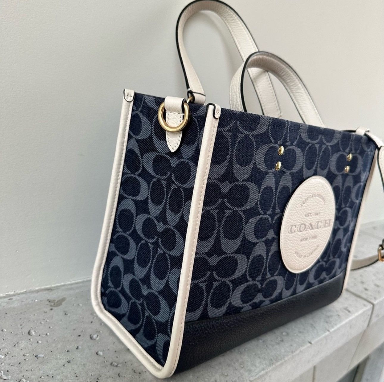 Coach NWT Coach Dempsey Carryall In Signature Jacquard Size ONE SIZE - 4 Thumbnail