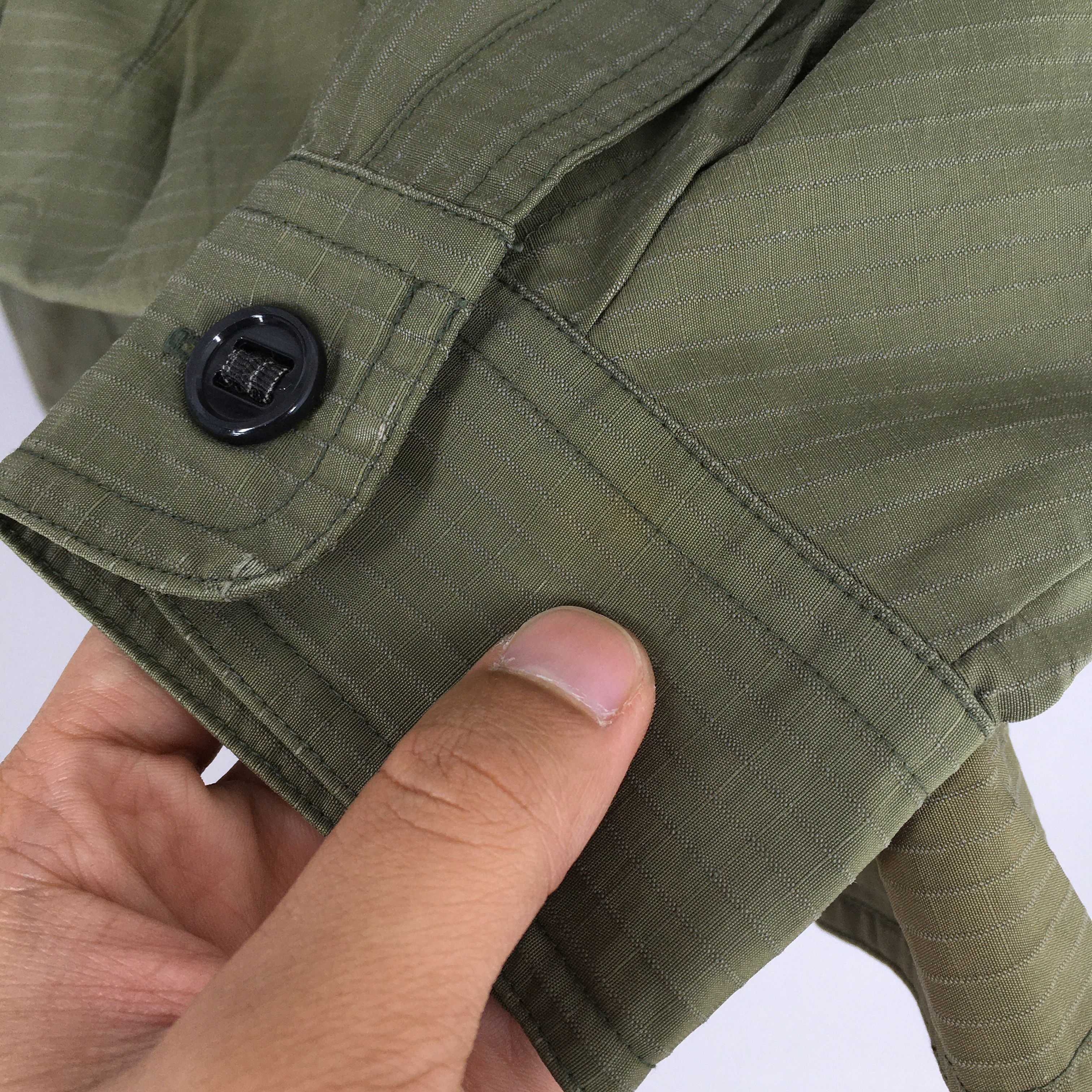 Tommy Hilfiger Vintage Tommy Hilfiger Olive Windbreaker Jacket Medium Size US M / EU 48-50 / 2 - 7 Thumbnail