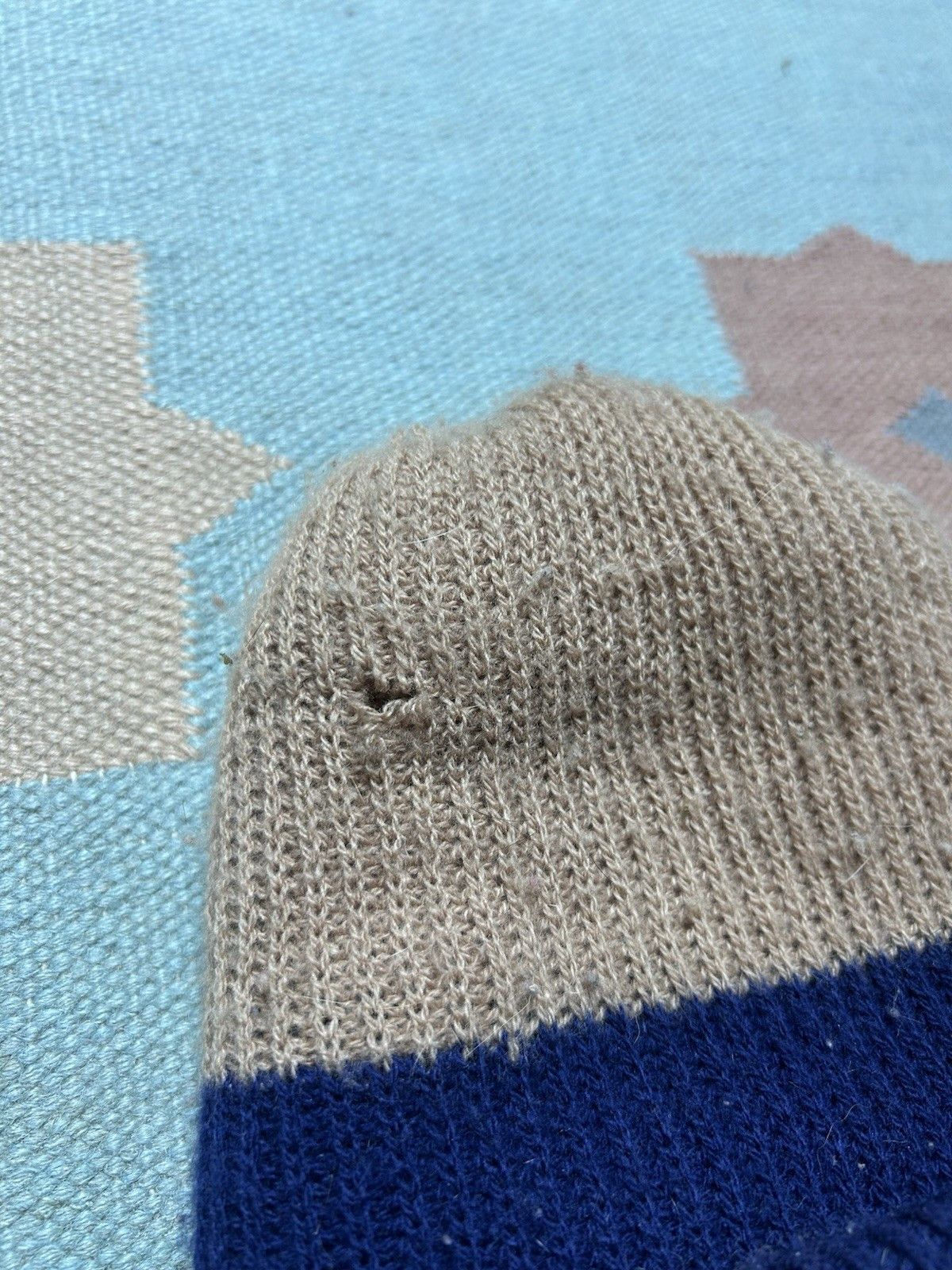 Vintage Vtg hand knit beanie striped 2 tone acrylic soft adult OSFA Size ONE SIZE - 2 Thumbnail