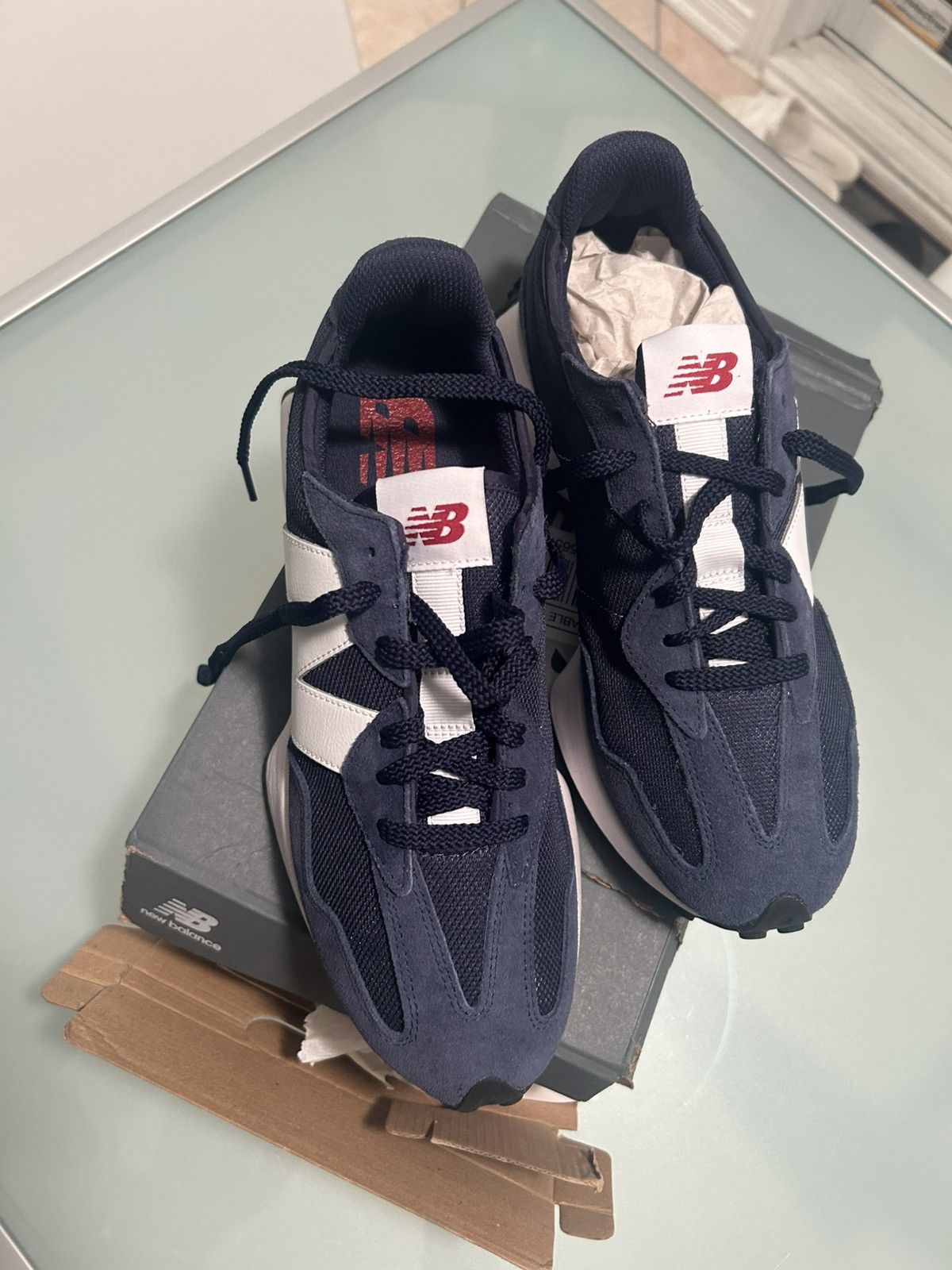 New Balance New Balance 327 Trainers Navy White Brand New Size US 9.5 / EU 42-43 - 4 Thumbnail