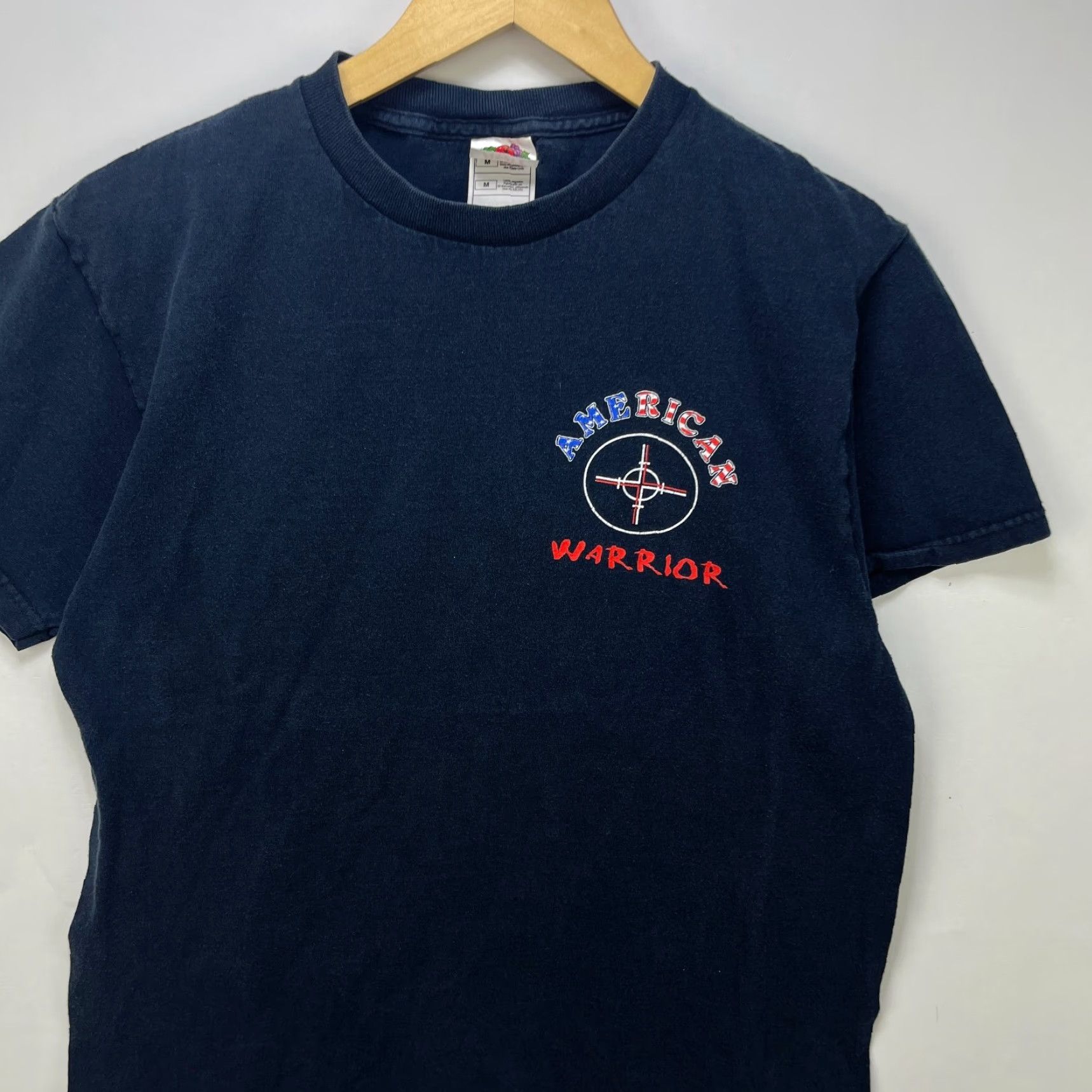 Vintage VINTAGE American Warrior Terrorist Hunting Permit US Army T-Shirt M Black 90s Mens Size US M / EU 48-50 / 2 - 6 Thumbnail