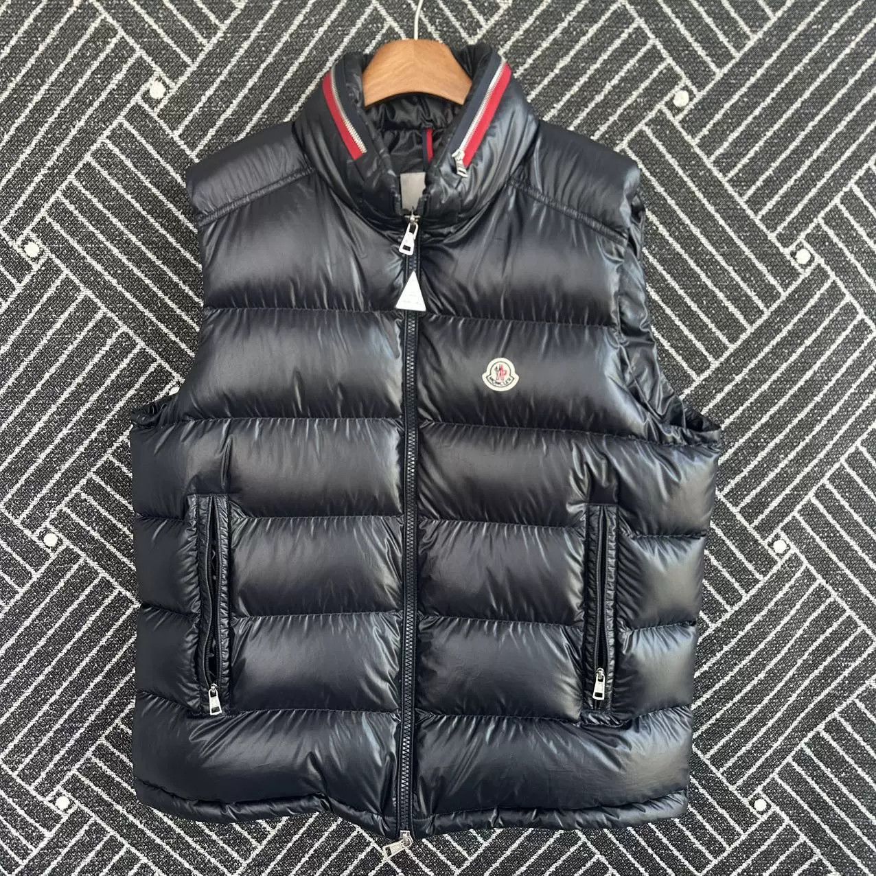 Moncler Moncler Ouse Down Vest Size 6 Size US M / EU 48-50 / 2 - 1 Thumbnail