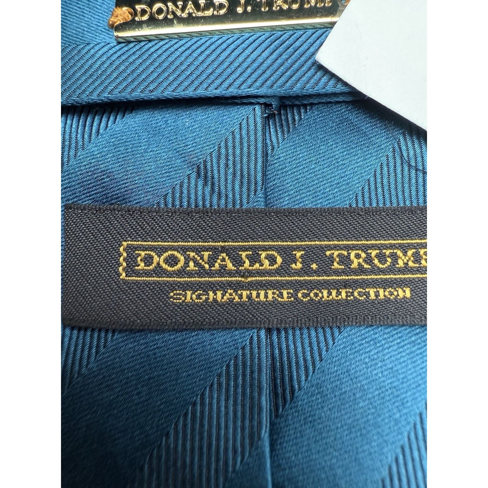 Donald Trump Donald J Trump Signature Collection Blue Striped Tie 60.5" Size ONE SIZE - 4 Thumbnail