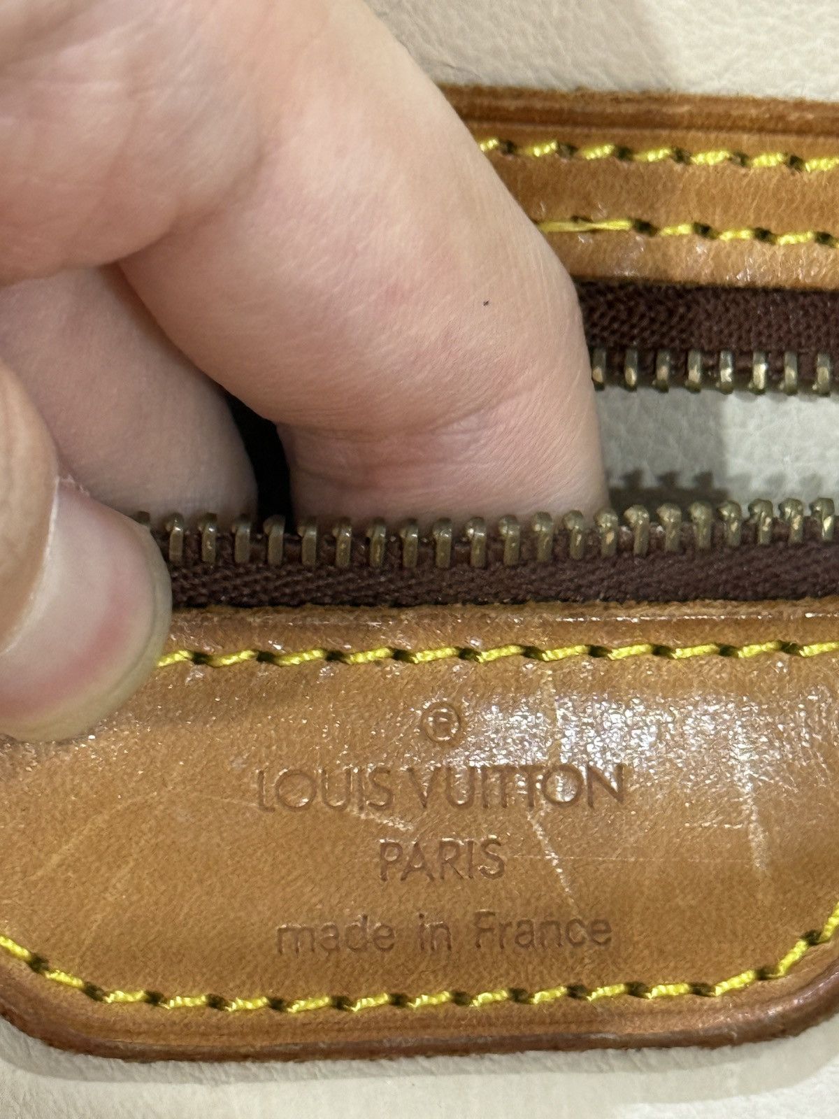 Louis Vuitton Louis Vuitton Monogram Bucket Bag Size ONE SIZE - 5 Thumbnail