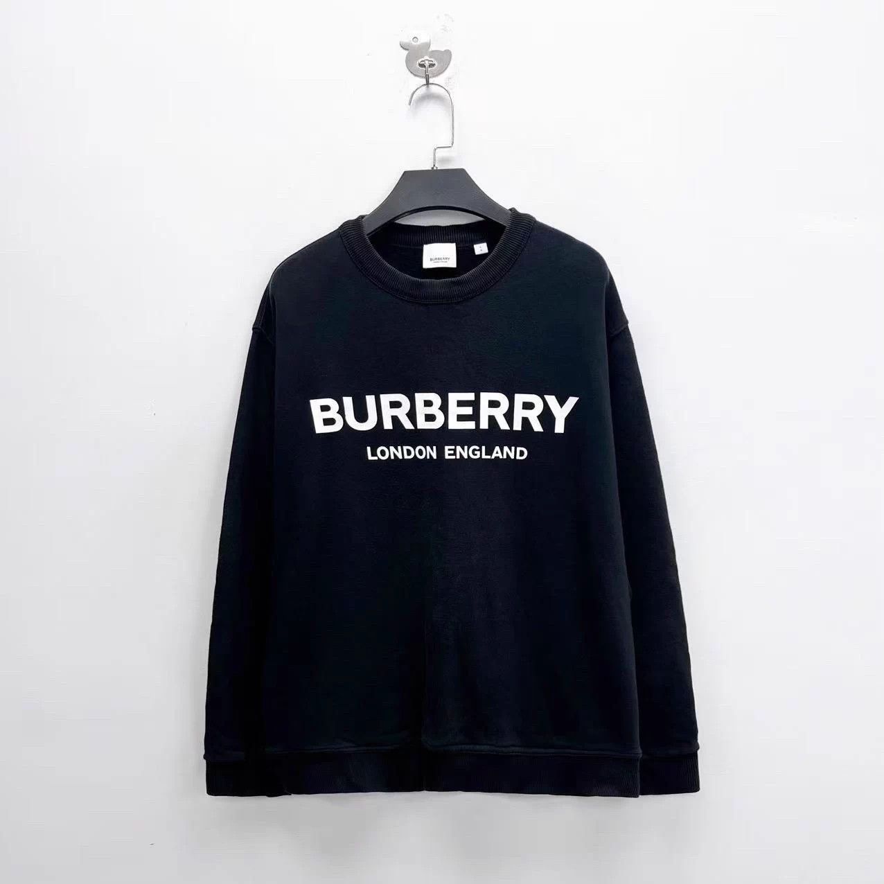 Burberry Burberry London Logo Black L Unisex Sweatshirt Size US L / EU 52-54 / 3 - 1 Thumbnail
