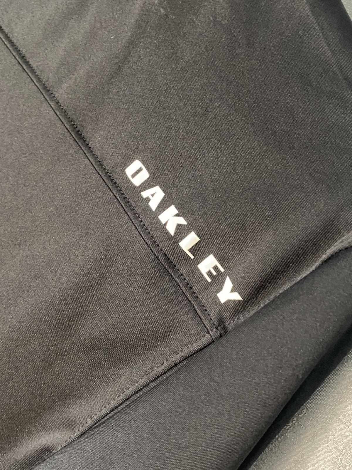 Oakley Vintage Oakley Centr Logo T-shirt Polos Size M Size US M / EU 48-50 / 2 - 9 Thumbnail
