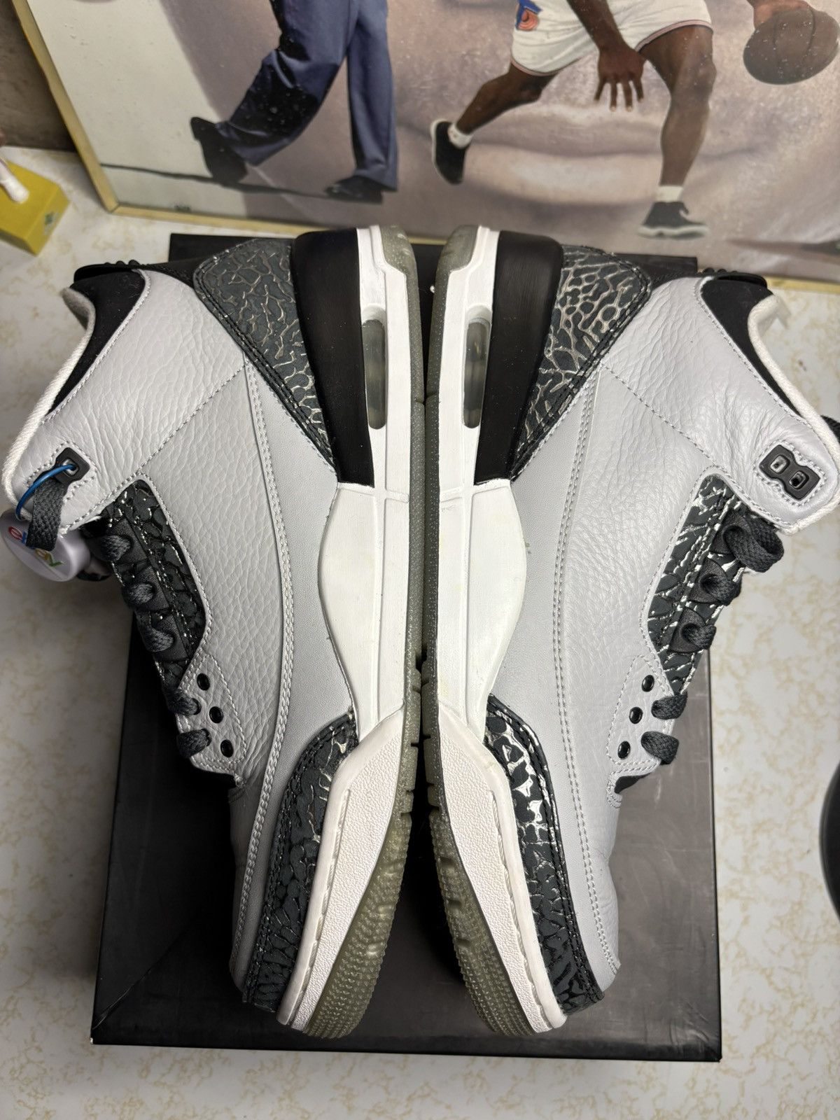 Jordan Brand Air Jordan 3 Retro Wolf Grey 2014 Size US 9 / EU 42 - 4 Thumbnail