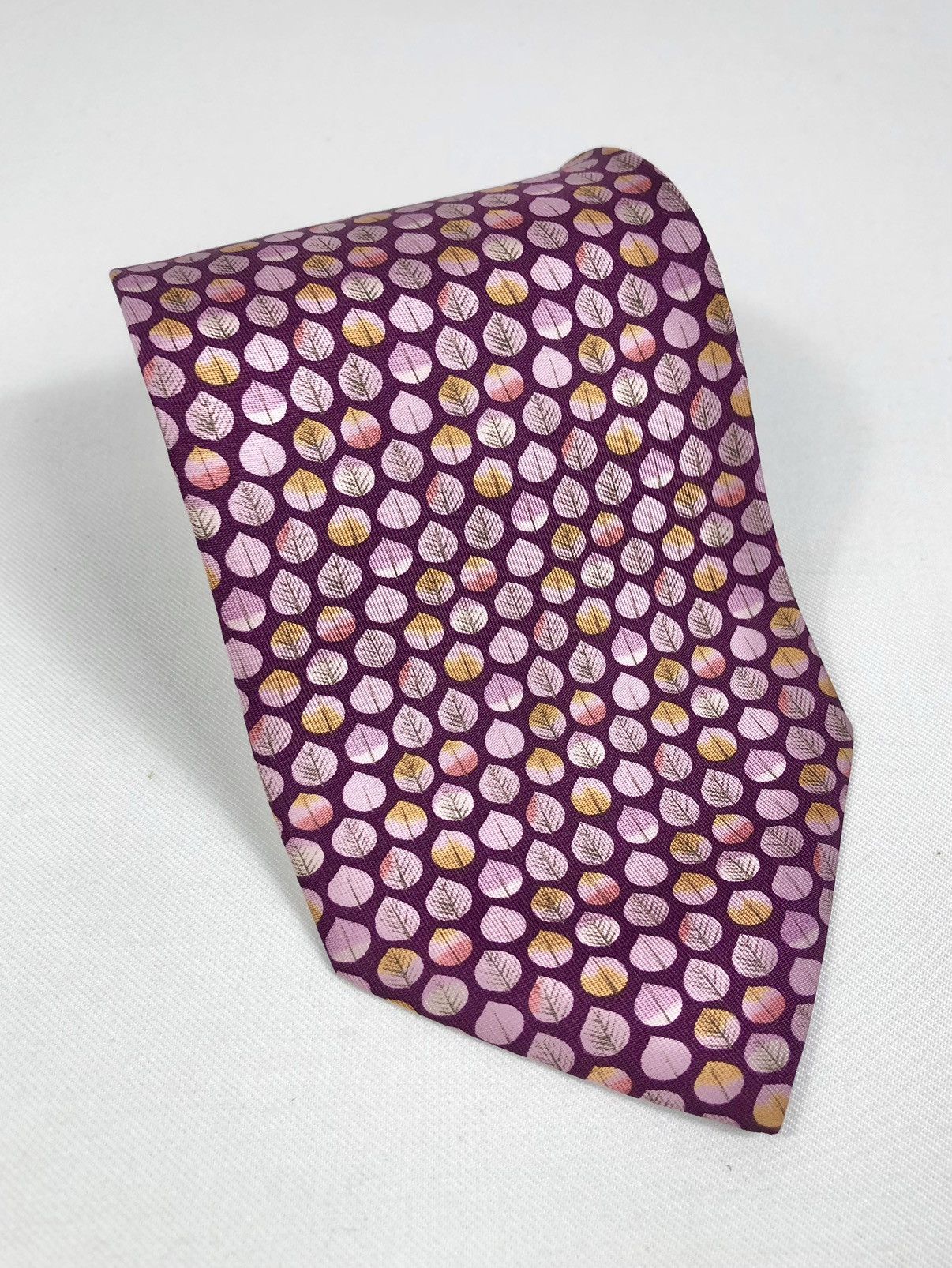 Salvatore Ferragamo Rare Salvatore Ferragamo Silk Tie Made in Italy Size ONE SIZE - 1 Thumbnail