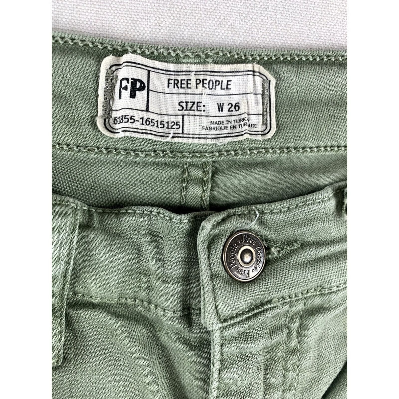 Free People Free People Jeans Women size 26 Green Distressed Skinny 61855-16515125 Denim 5-Pocket Rise Mid Inseam 25 Belt Loops OO Size 26" / US 2 / IT 38 - 5 Thumbnail