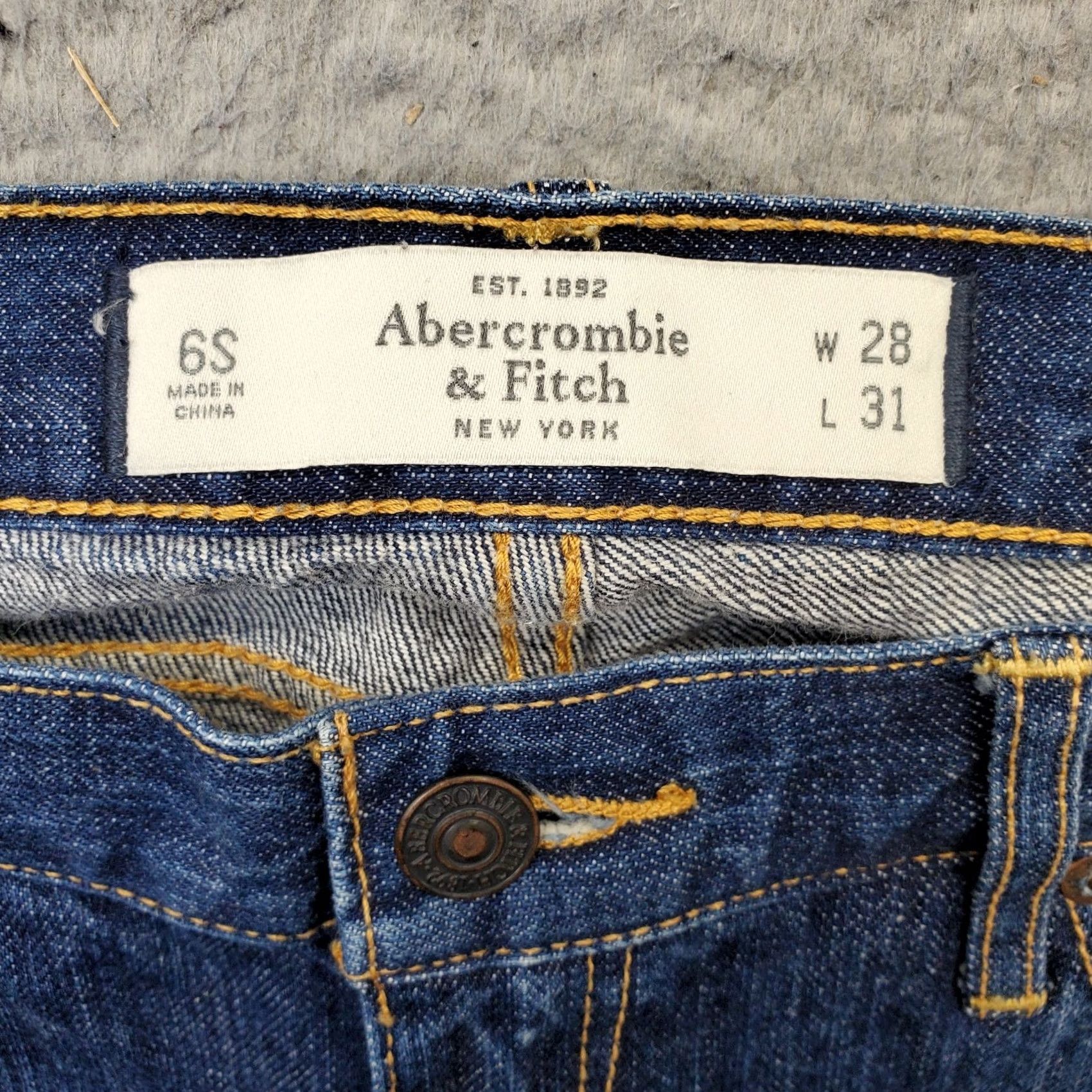 Abercrombie & Fitch Abercrombie & Fitch Flare Jeans Womens Size 6 Blue Denim Distressed Streetwear Jeans Size 28" / US 6 / IT 42 - 7 Thumbnail