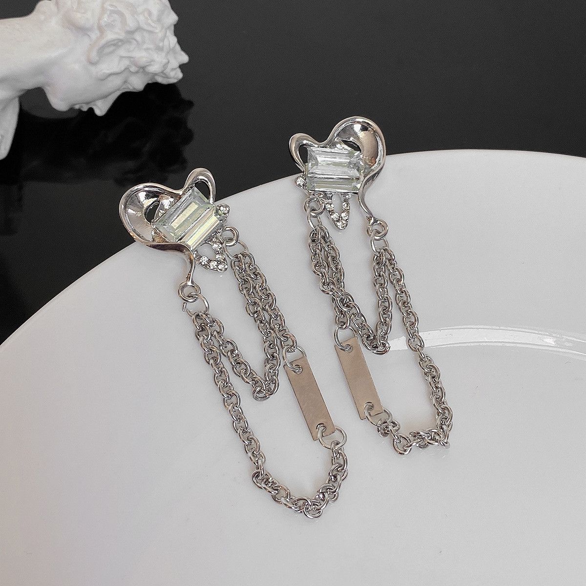 Jewelry New Design Earrings One Pairs Chrome Jewelry Size ONE SIZE - 6 Thumbnail