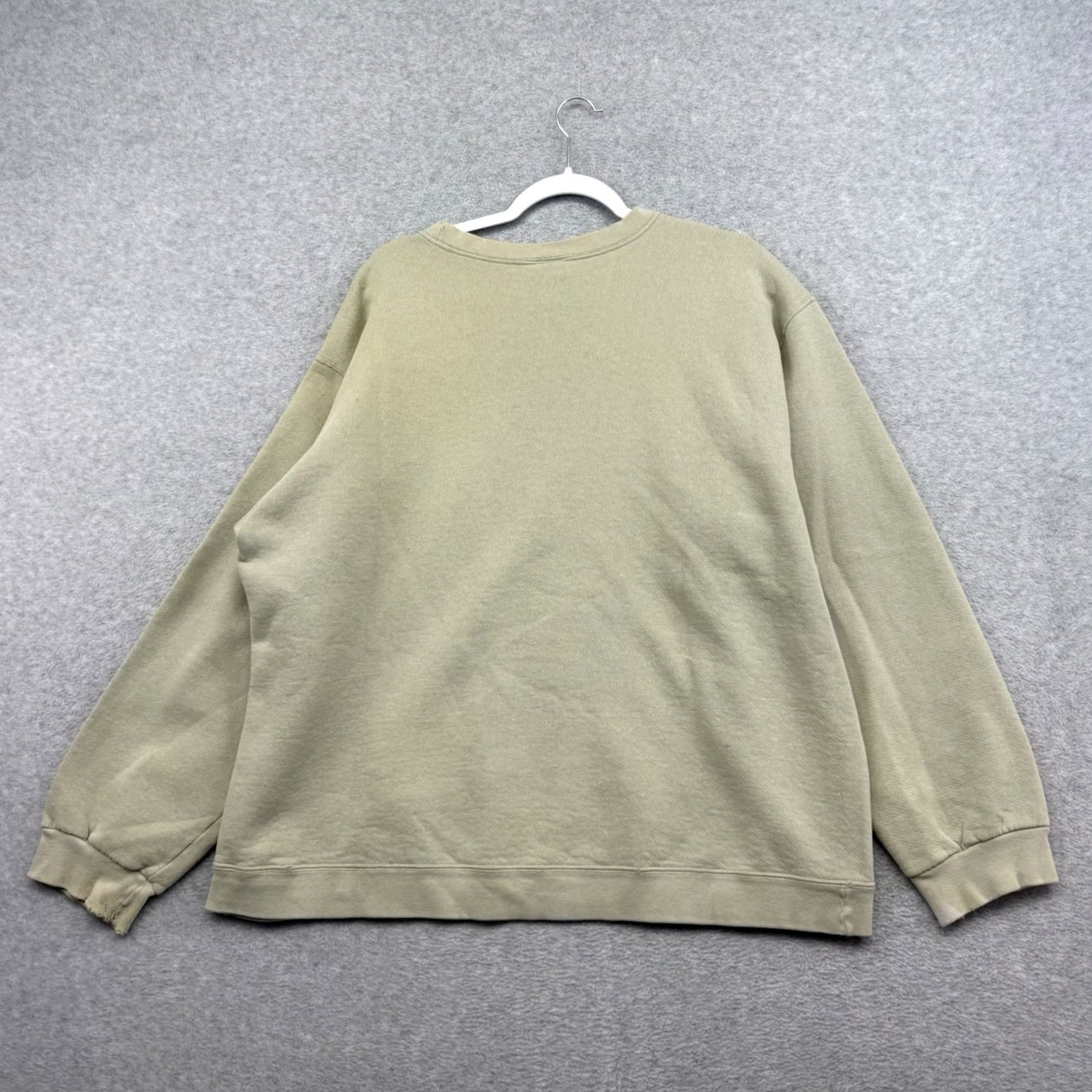 Nike VINTAGE Nike Embroidered Mini Swoosh Sage Green Crewneck XL Olive 90s Beige Sweatshirt Men’s Pullover Size US XL / EU 56 / 4 - 6 Thumbnail