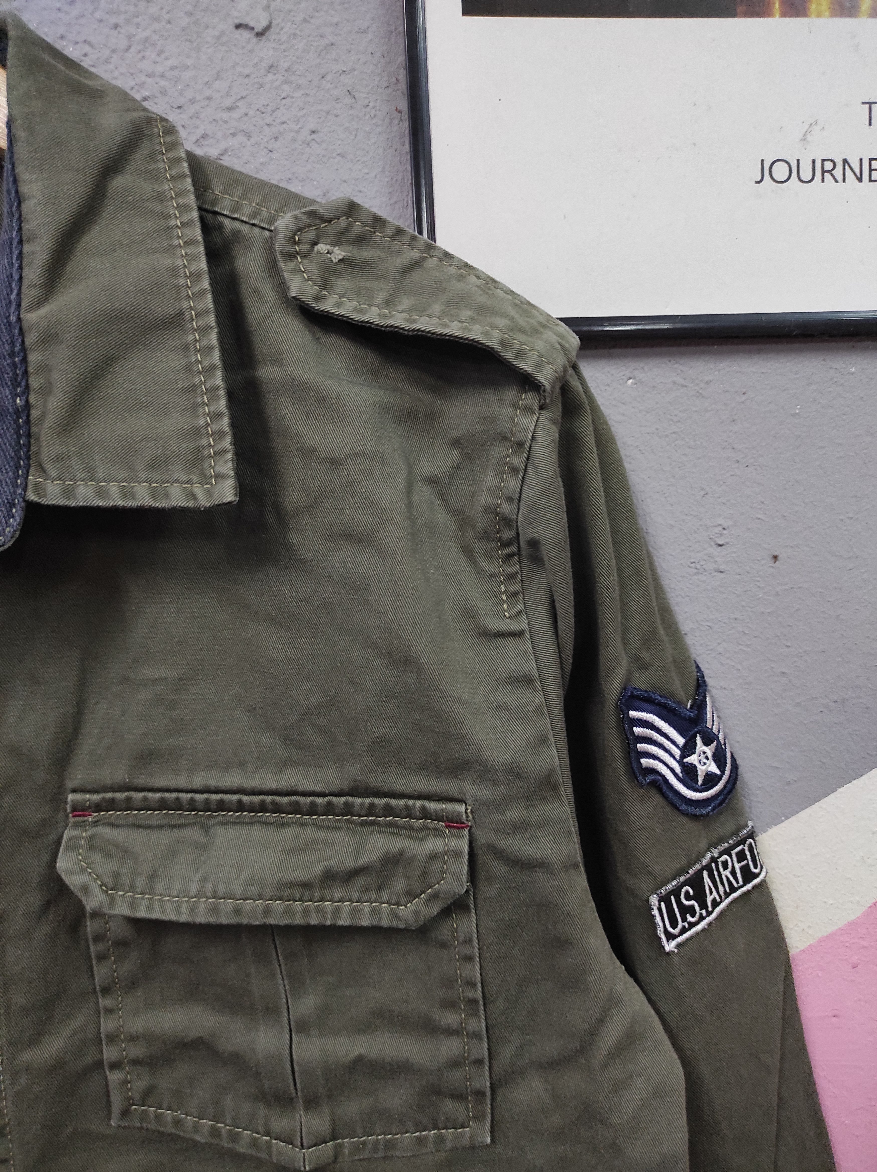 Japanese Brand OILCAKE US AIRFORCE TEN KNIGHT IN A BAR ROOM MILITARY SHIRT Size US L / EU 52-54 / 3 - 4 Thumbnail