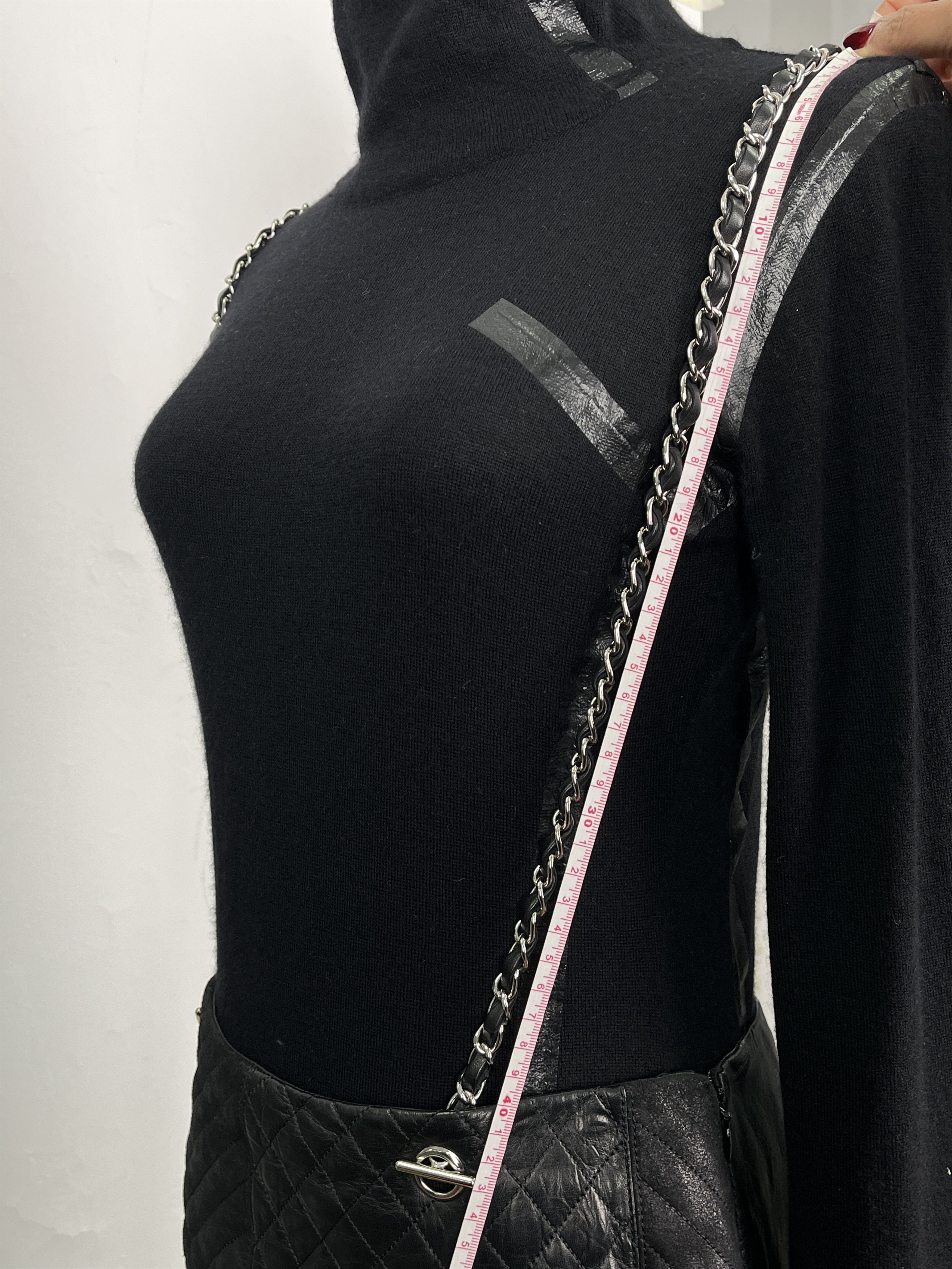 Chanel Chanel Black Quilted Lambskin Skirt With Chain Suspenders Size 26" / US 2 / IT 38 - 6 Thumbnail