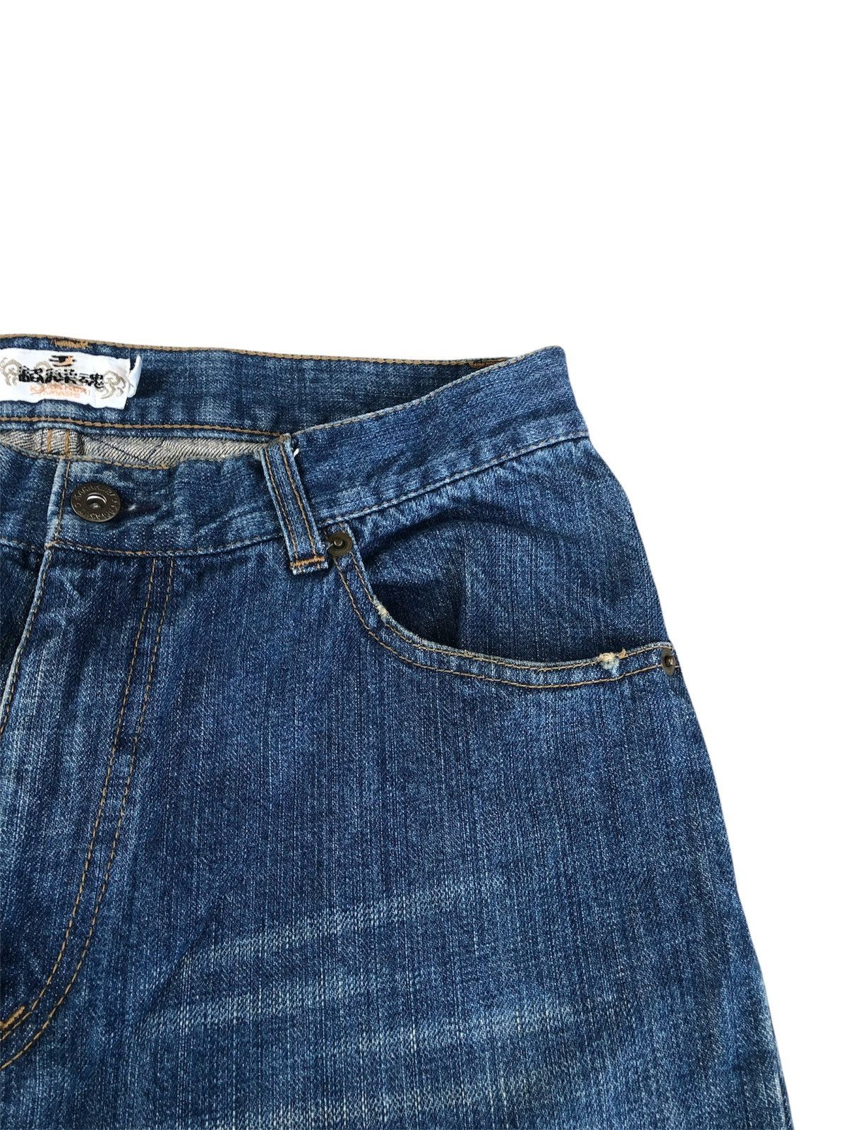Karakuri Tamashii Karakuri Tamashii Embroidered Jeans Distressed Size US 31 - 14 Thumbnail