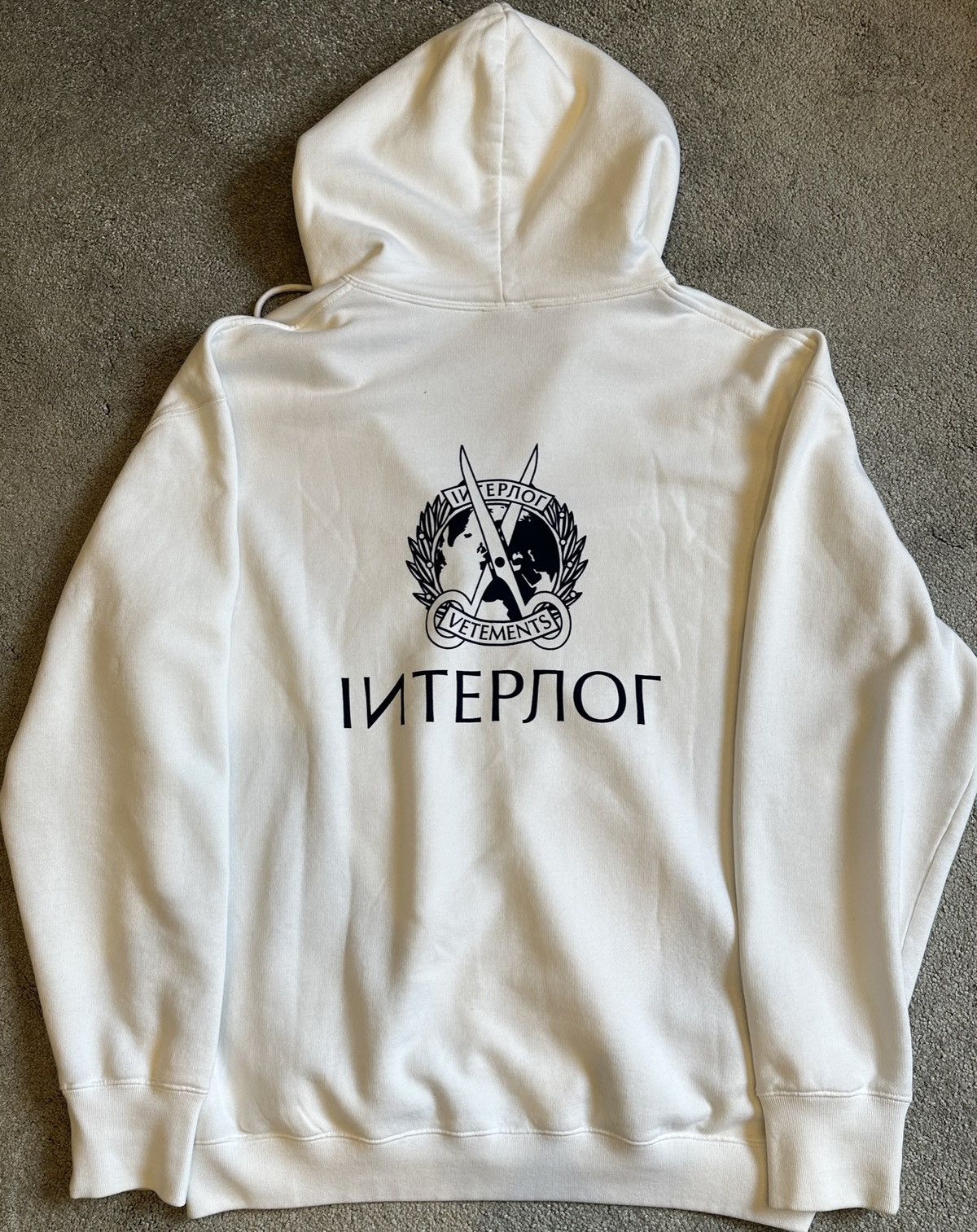 Vetements Vetements Sample Interpol Hoodie Size US S / EU 44-46 / 1 - 5 Thumbnail