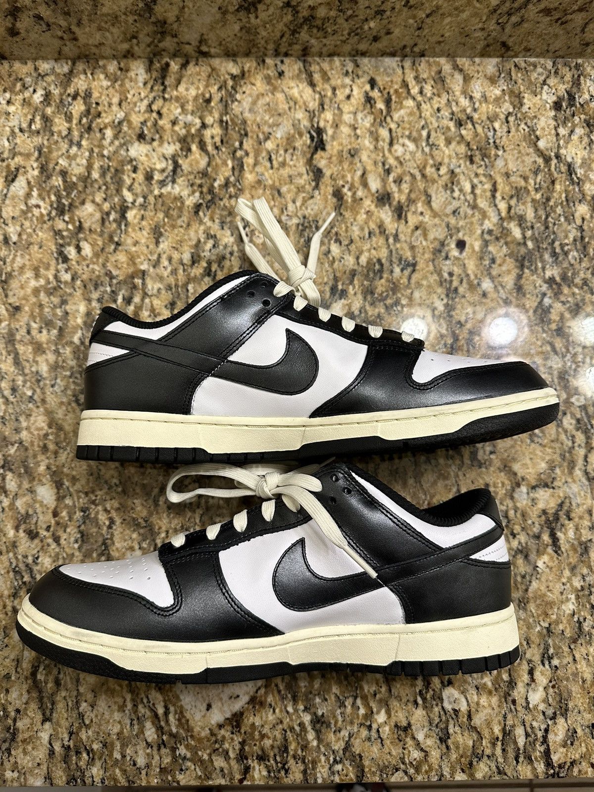 nike dunks vintage pandas