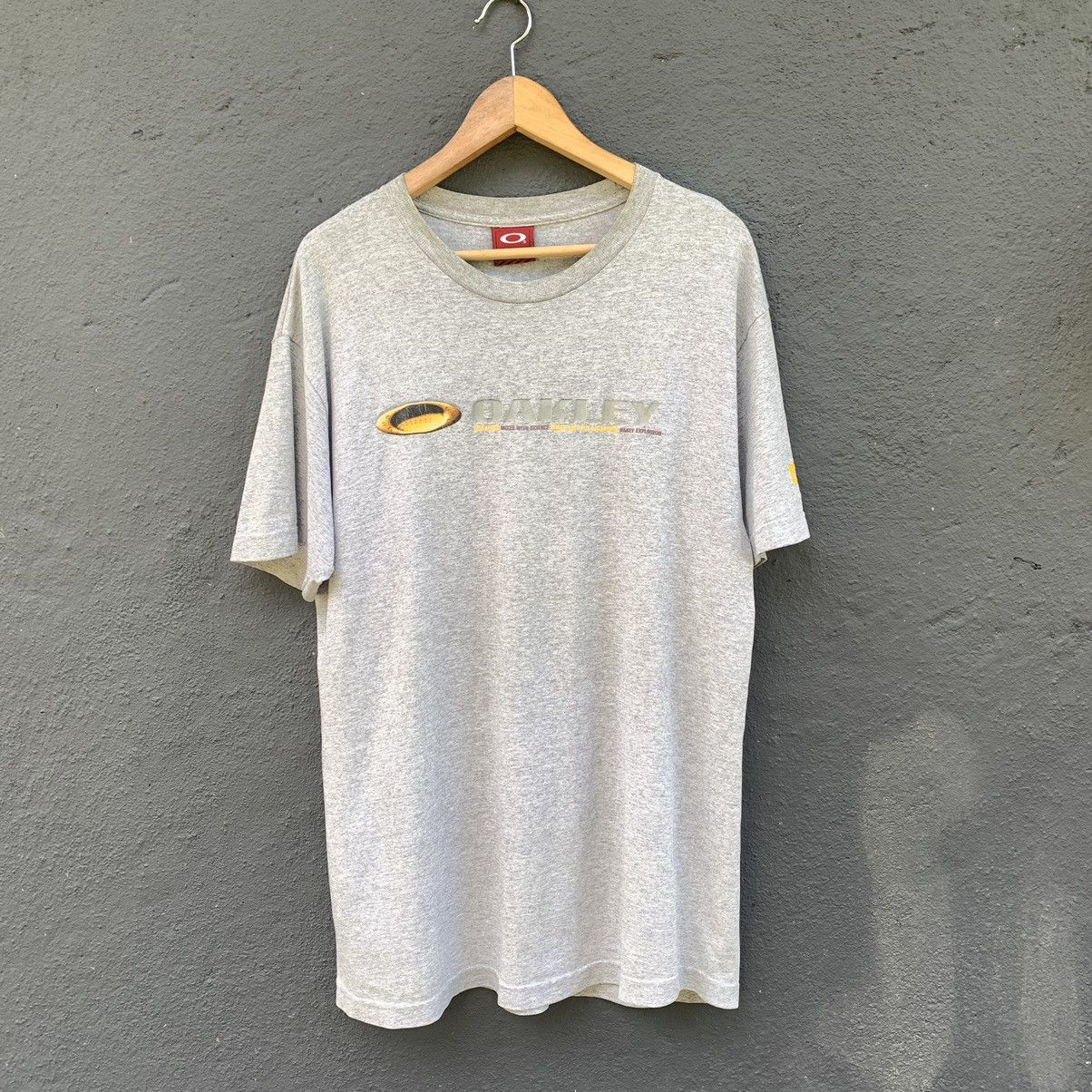 Vintage Vintage Y2k Oakley Tee Size US L / EU 52-54 / 3 - 1 Thumbnail